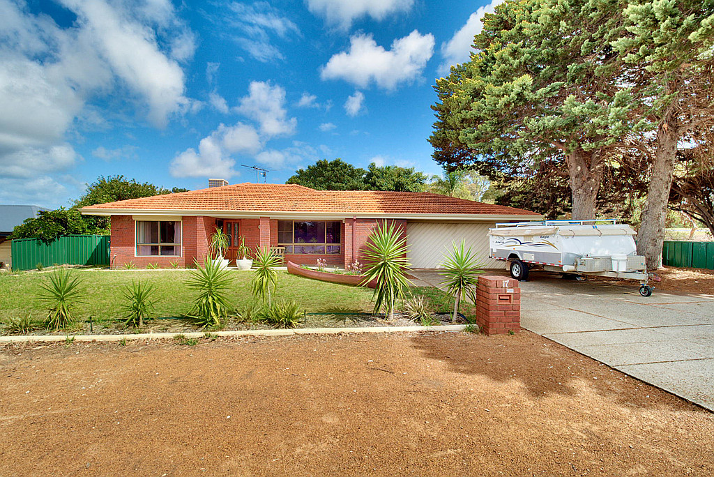 17 Karuah way, Greenwood WA, Greenwood - Thumbnail 3