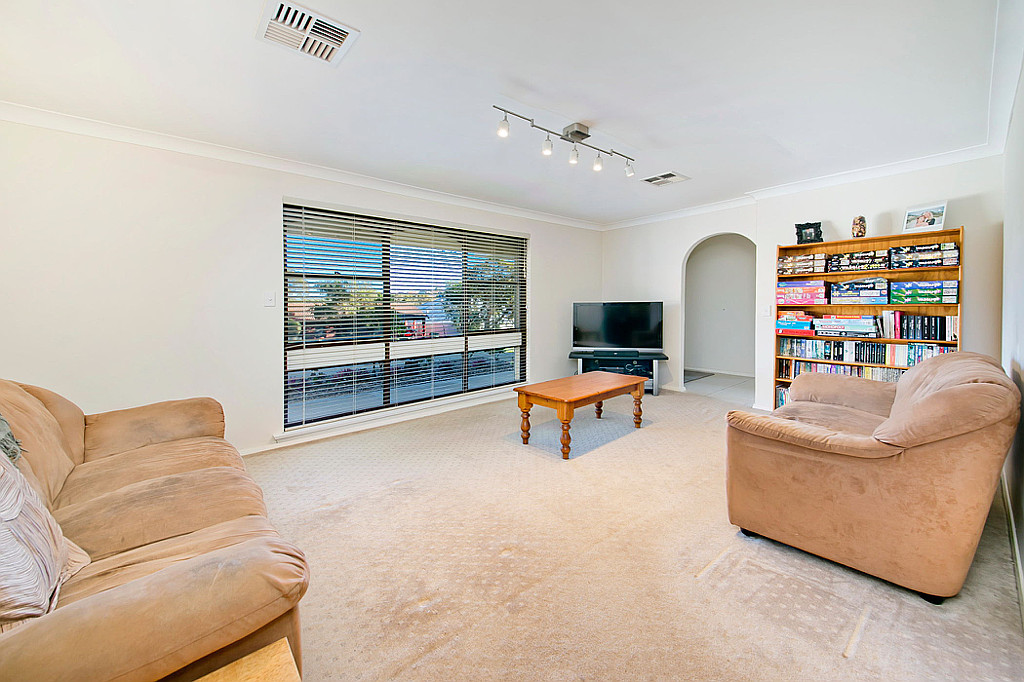 8 Bonsall Place, Carine WA, Carine - Thumbnail 7