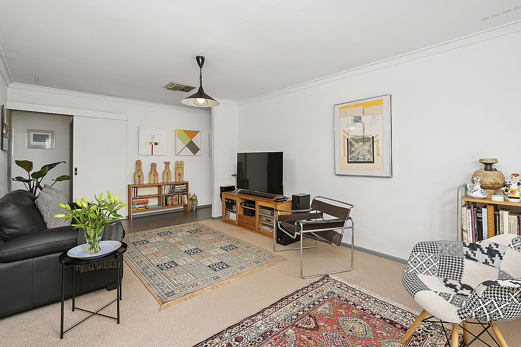 28 Lambertia Street, Greenwood WA, Greenwood - Thumbnail 4