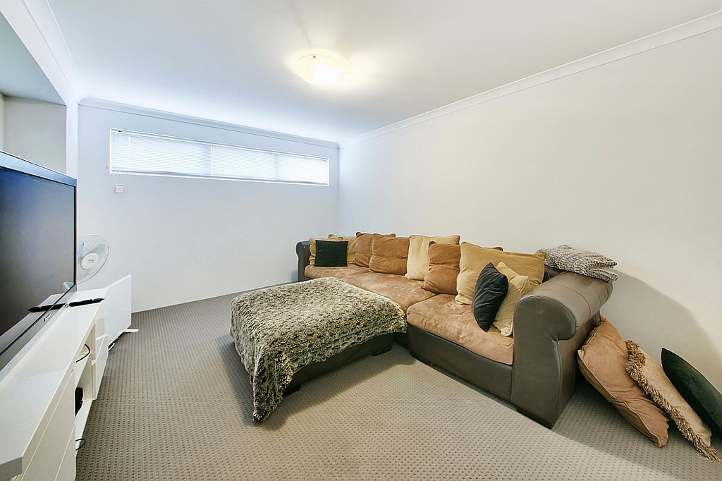 19 Donatello Drive, Landsdale WA, Landsdale - Thumbnail 8