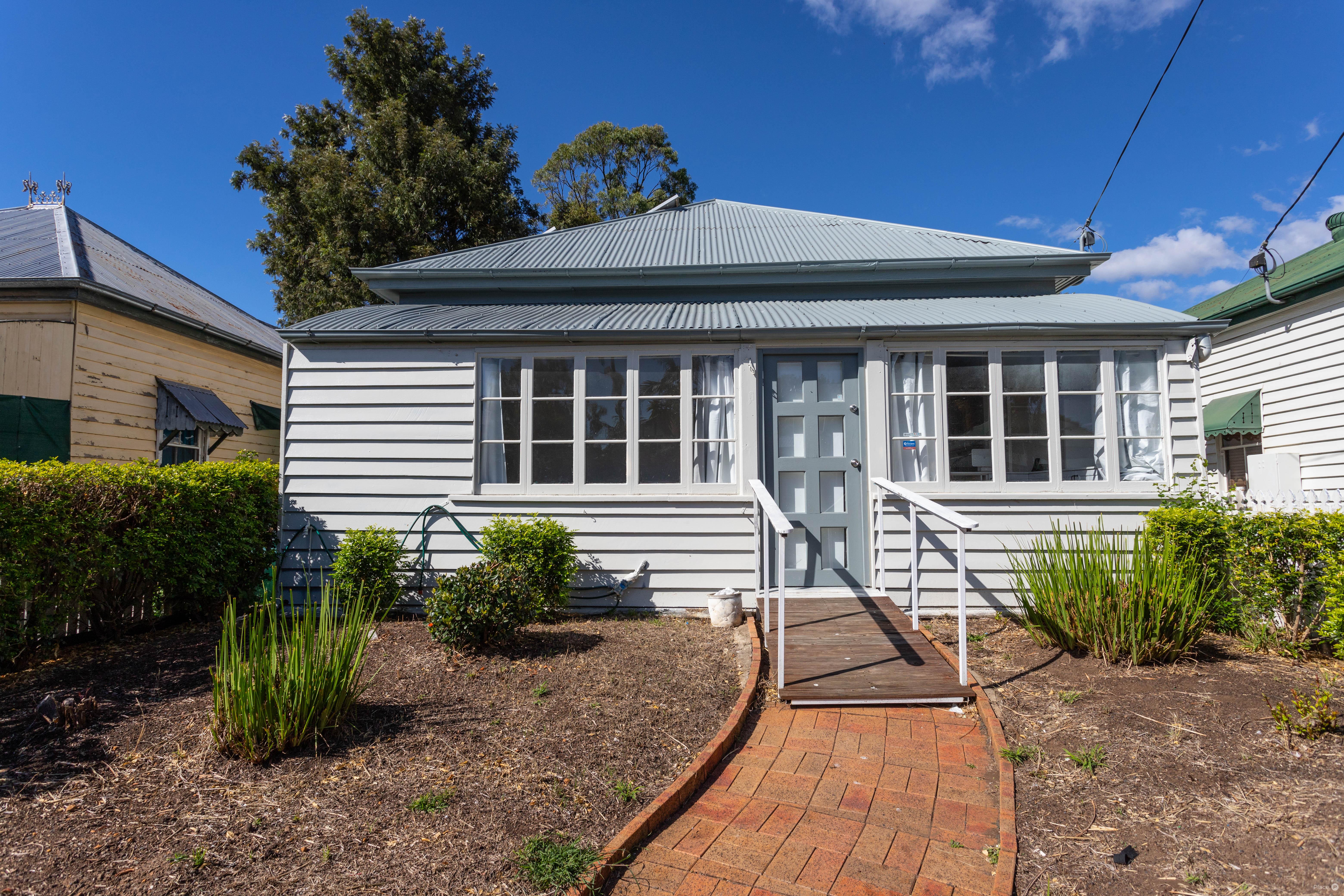 166 Patrick Street, Laidley - Thumbnail 2