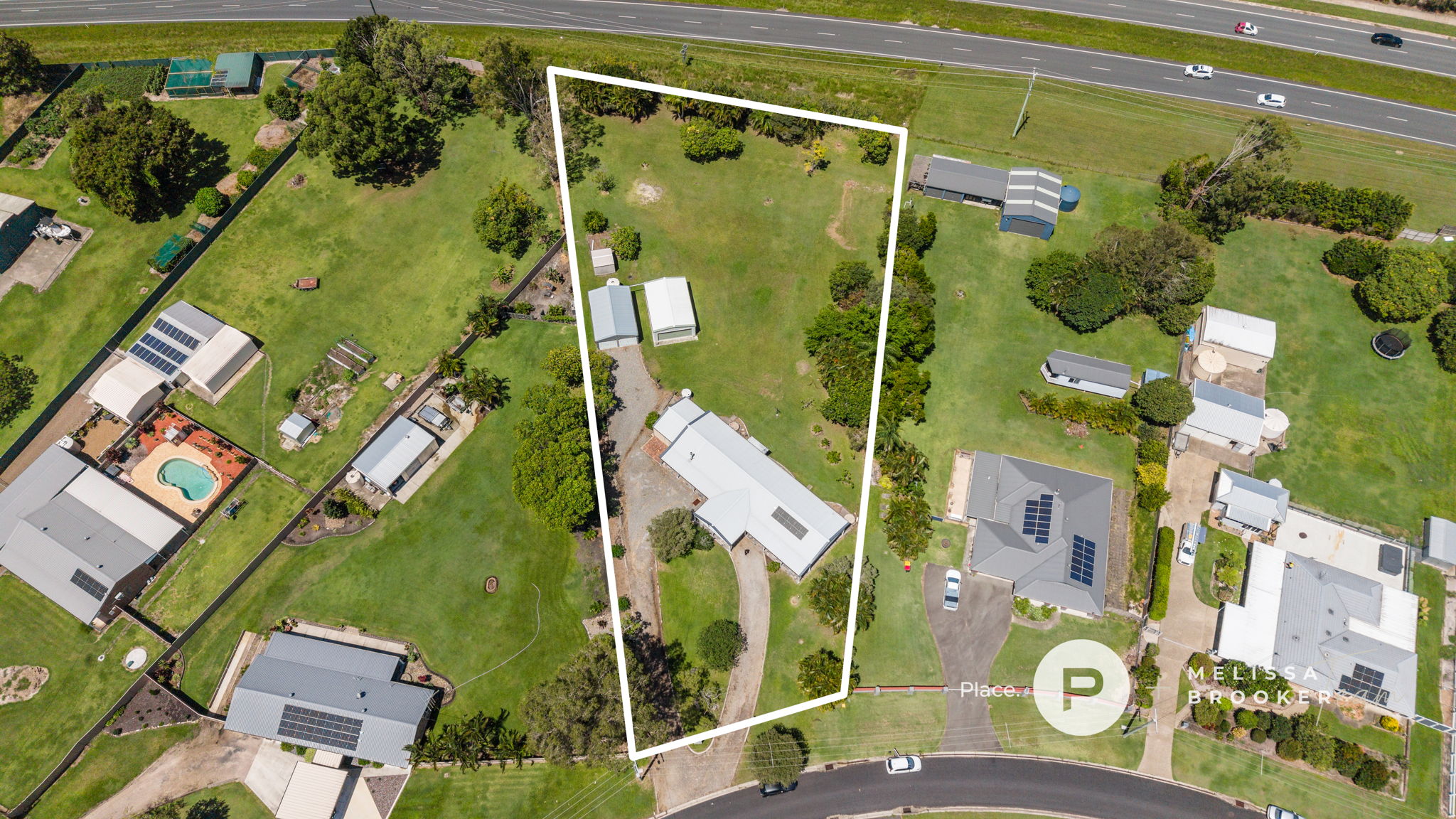 8 Todman Court, Ningi - Thumbnail 2