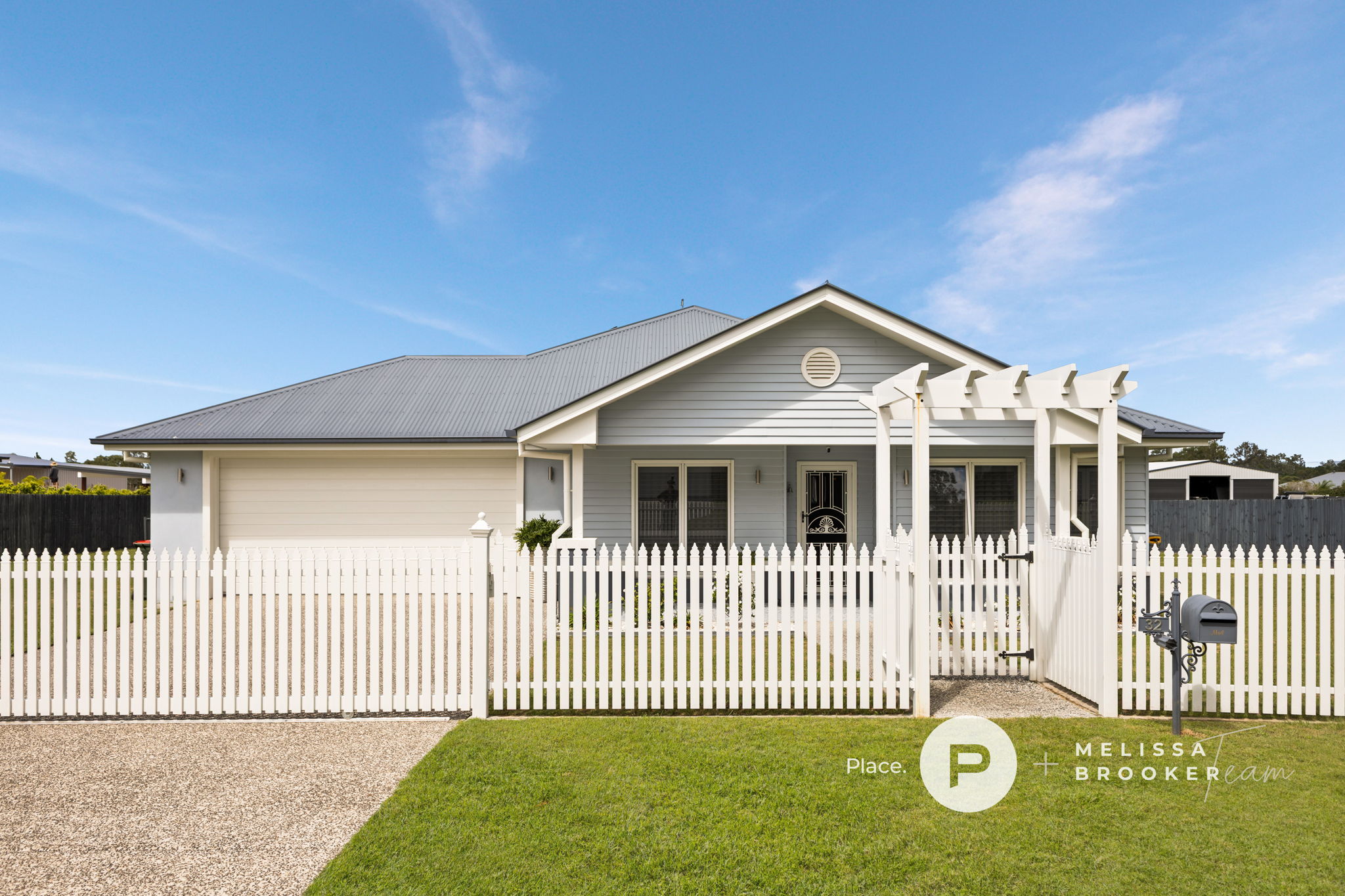 32 Elena Court, Elimbah - Thumbnail 2