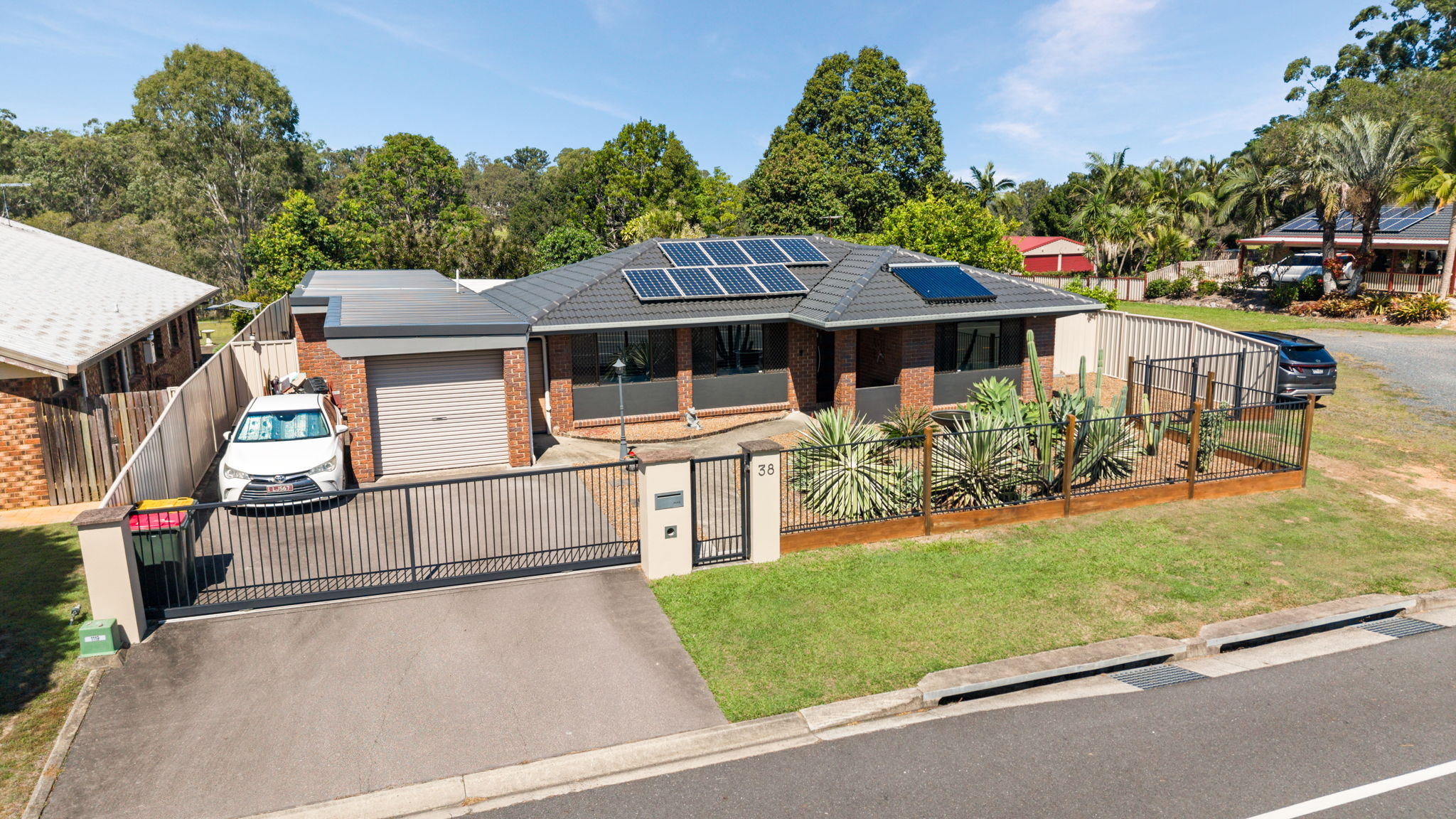38 Pioneer Drive, Narangba - Thumbnail 2