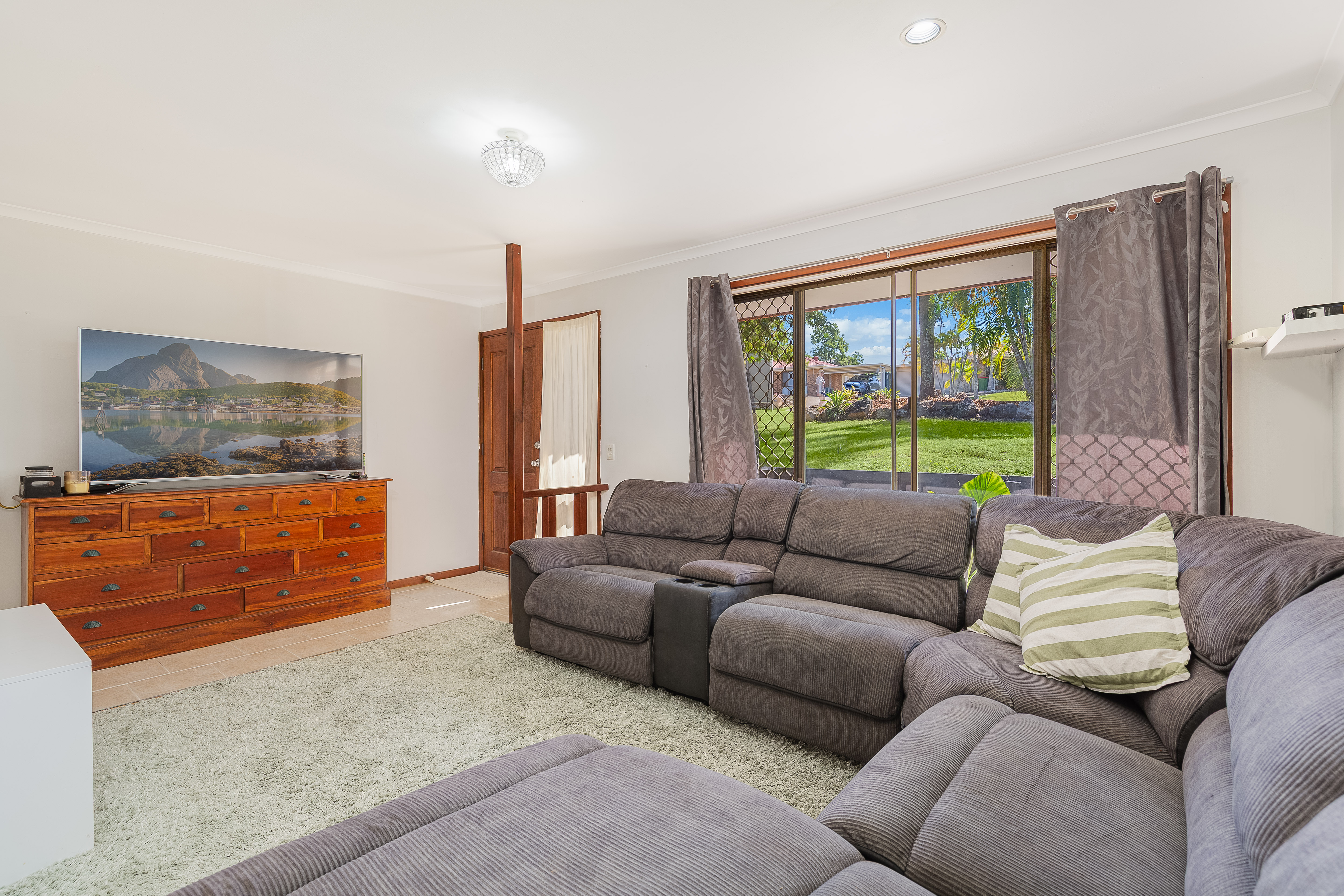 13 Dracon Street, Regents Park - Thumbnail 5