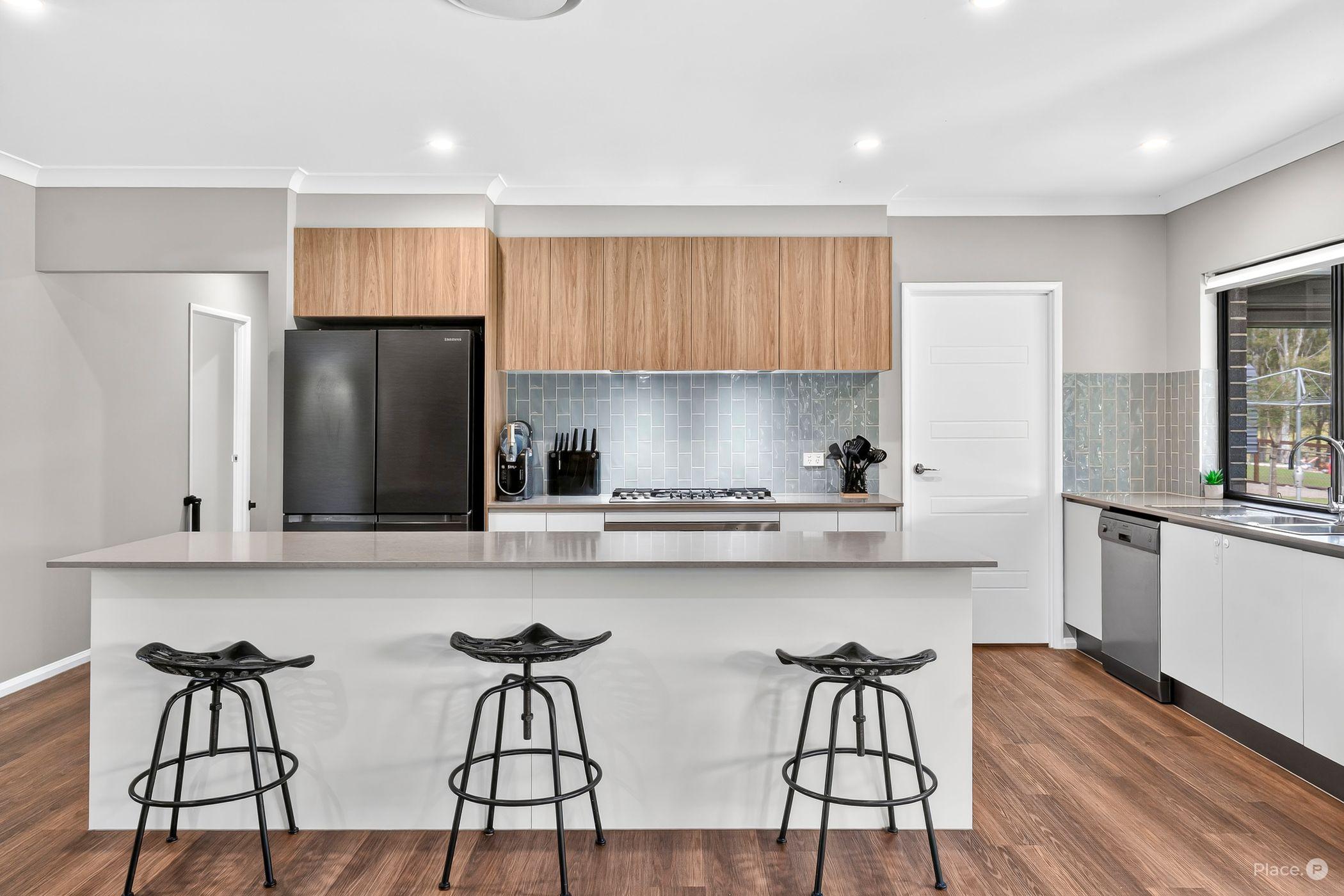 8 Attunga Court, Delaneys Creek - Thumbnail 3