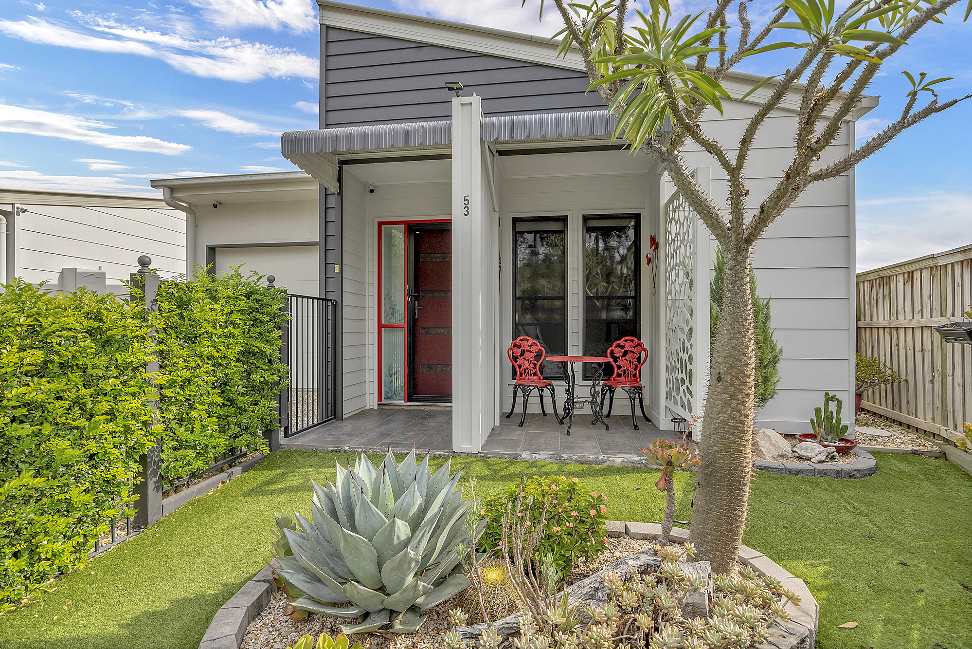 53 Meadows Circuit, Bellbird Park - Thumbnail 2
