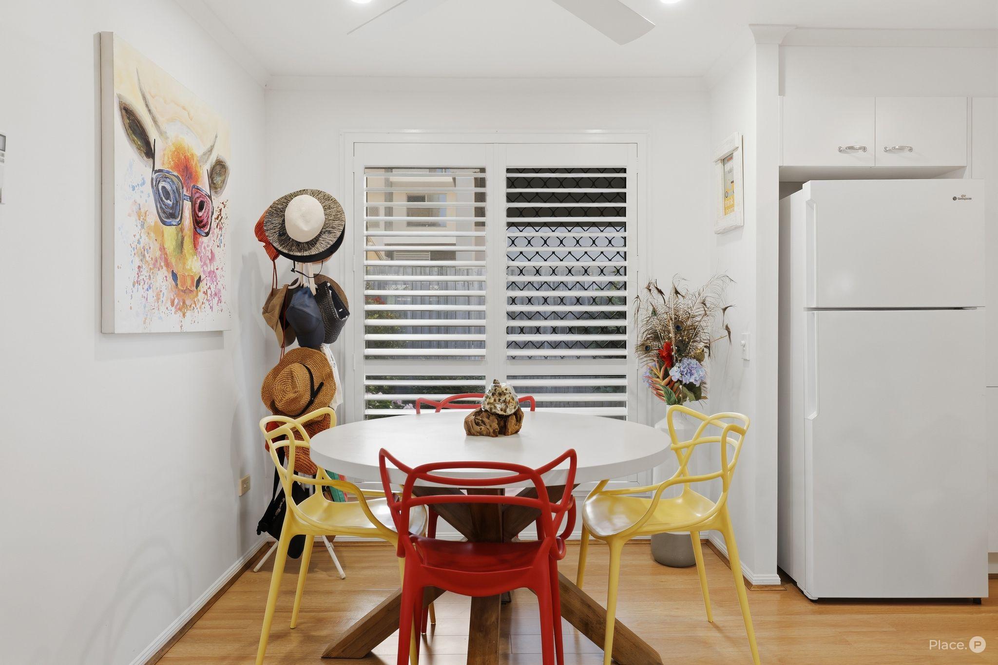 4 Georgina Street, Woody Point - Thumbnail 4