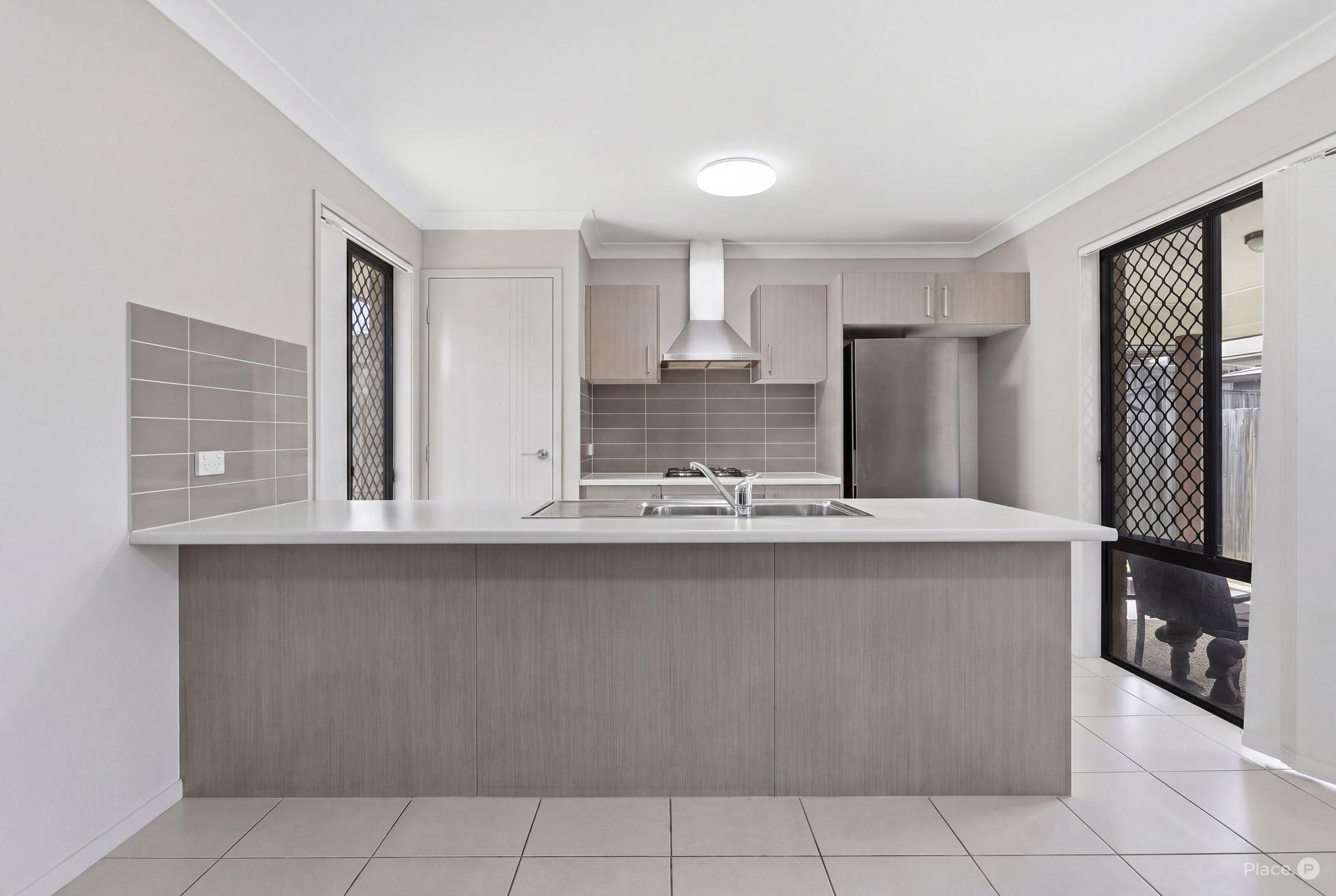 39 Elizabeth Road, Griffin - Thumbnail 2