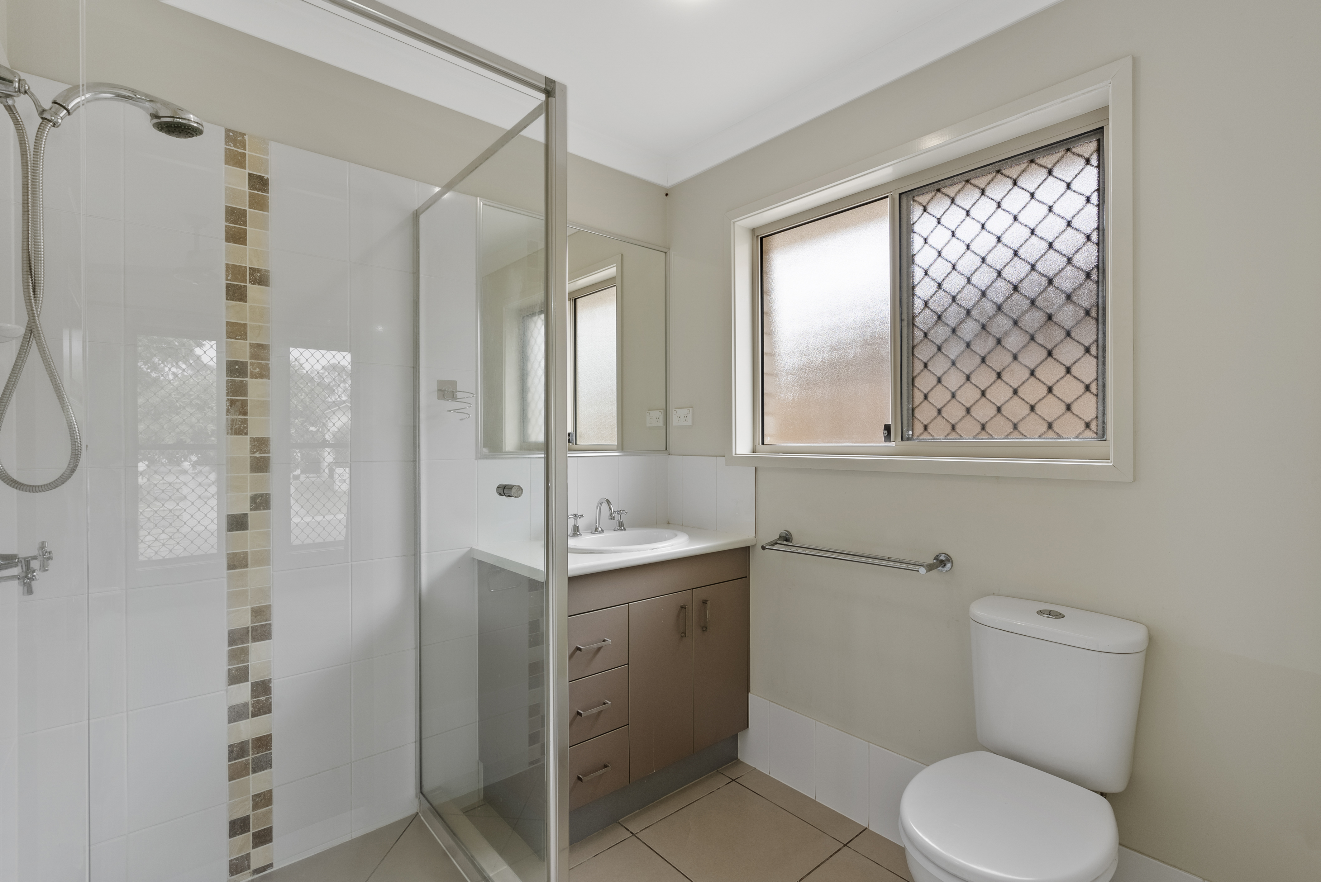 24 Miers Crescent, Murrumba Downs - Thumbnail 3