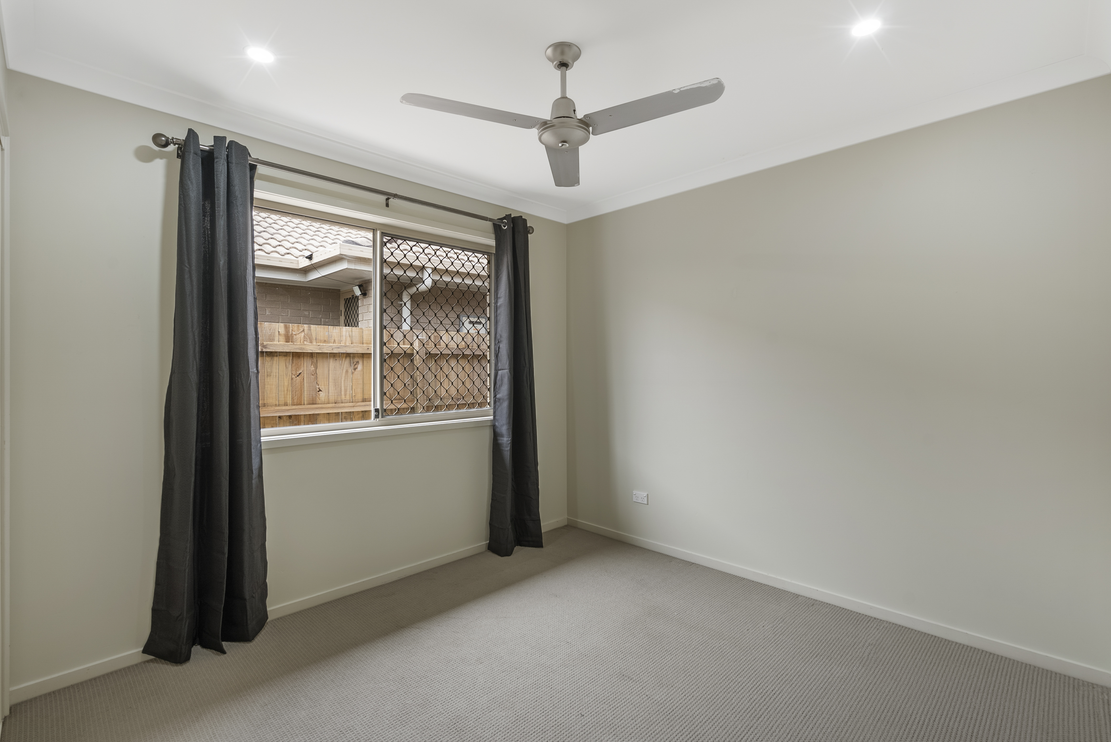 24 Miers Crescent, Murrumba Downs - Thumbnail 4