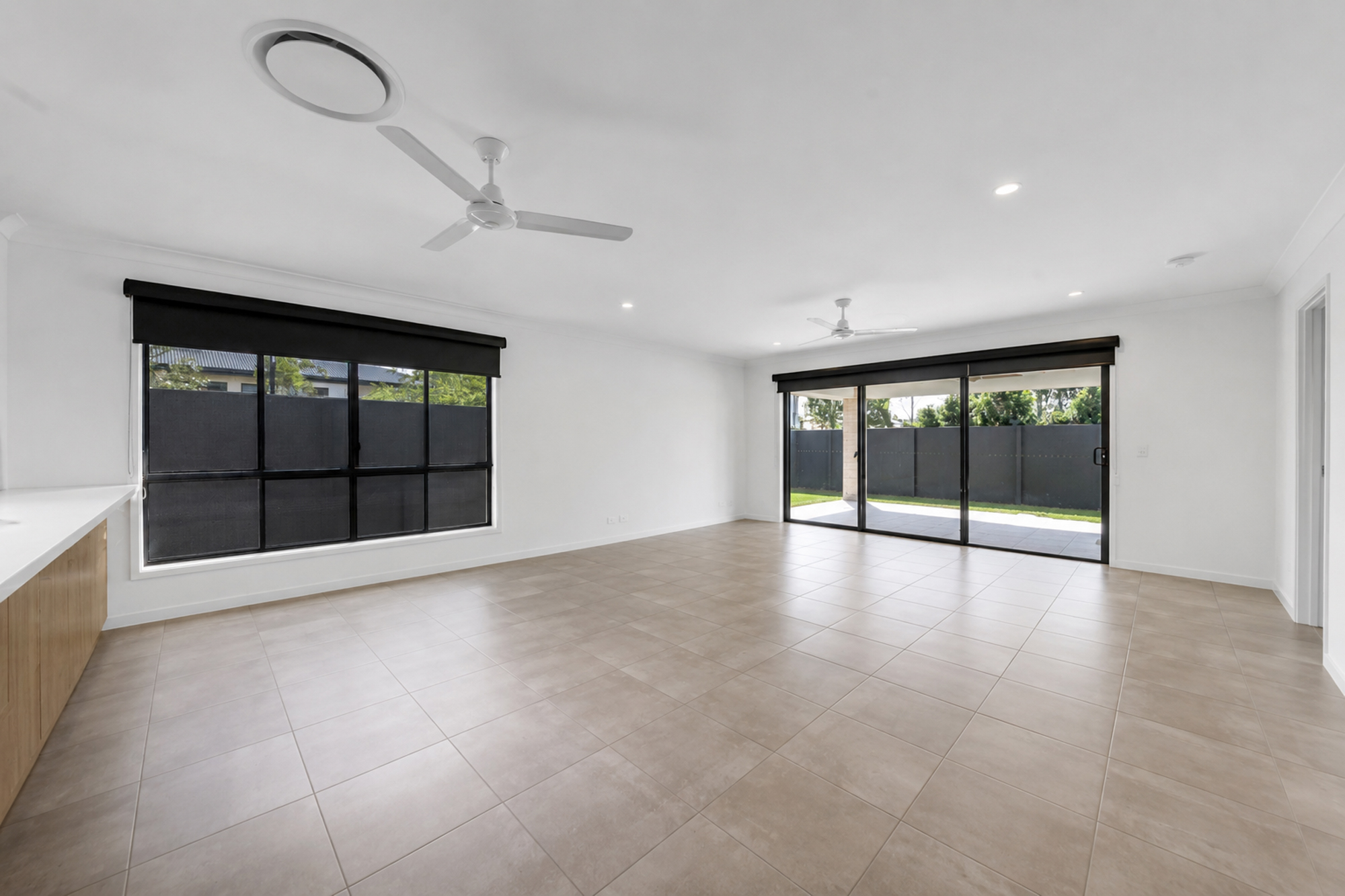 37 Teal Circuit, Greenbank - Thumbnail 6