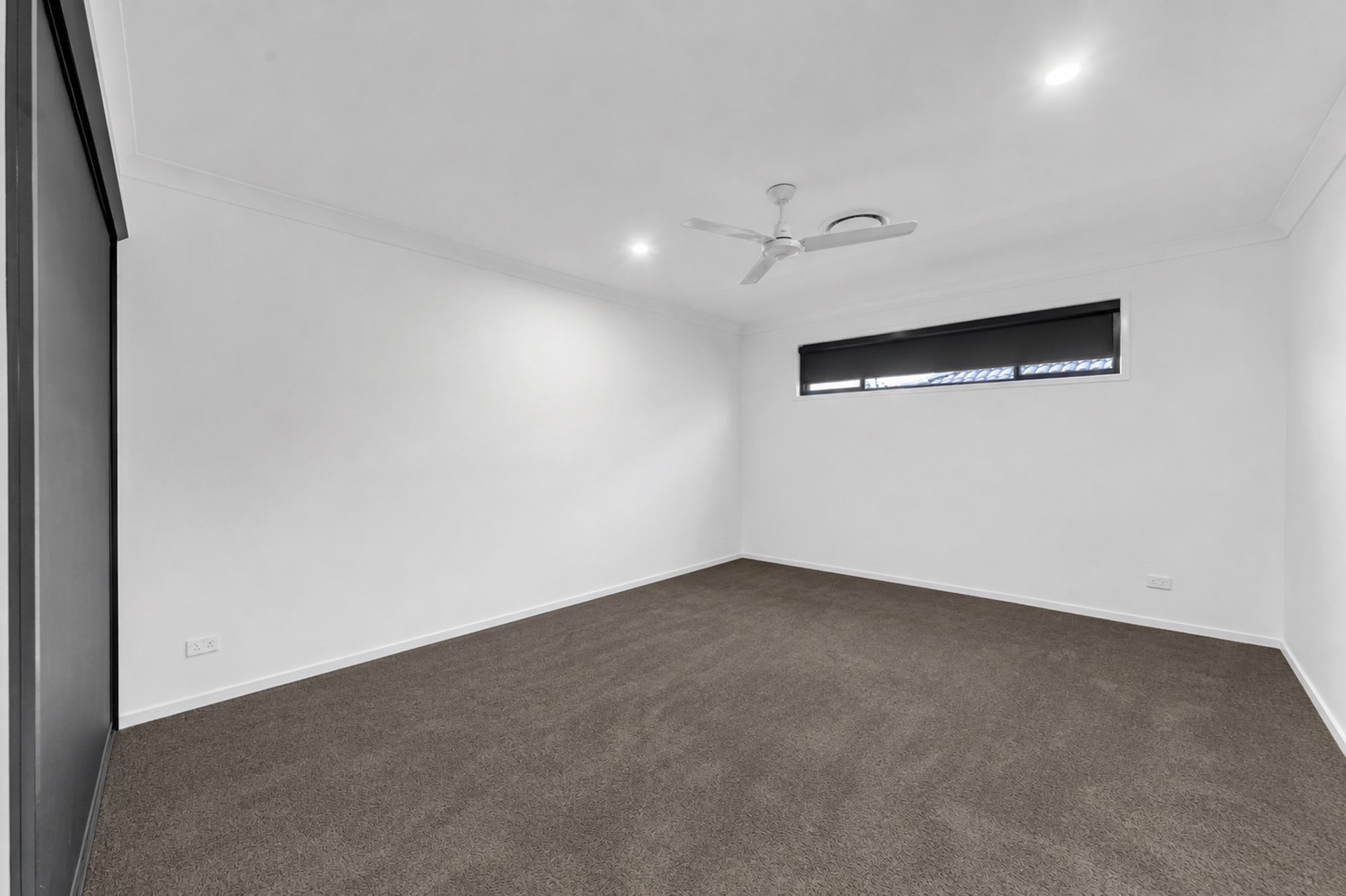 37 Teal Circuit, Greenbank - Thumbnail 8