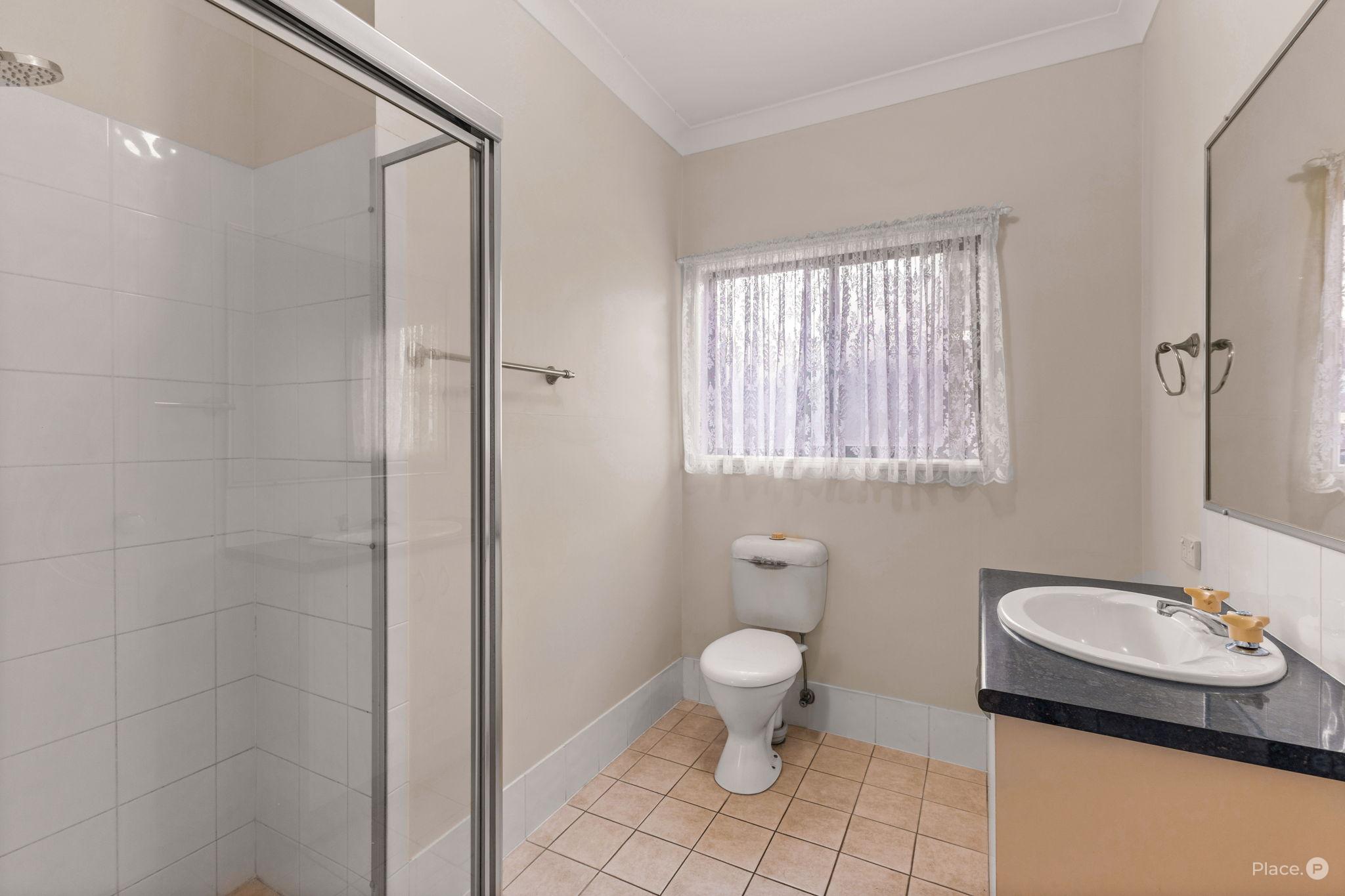 8 Beazley Court, Collingwood Park - Thumbnail 7