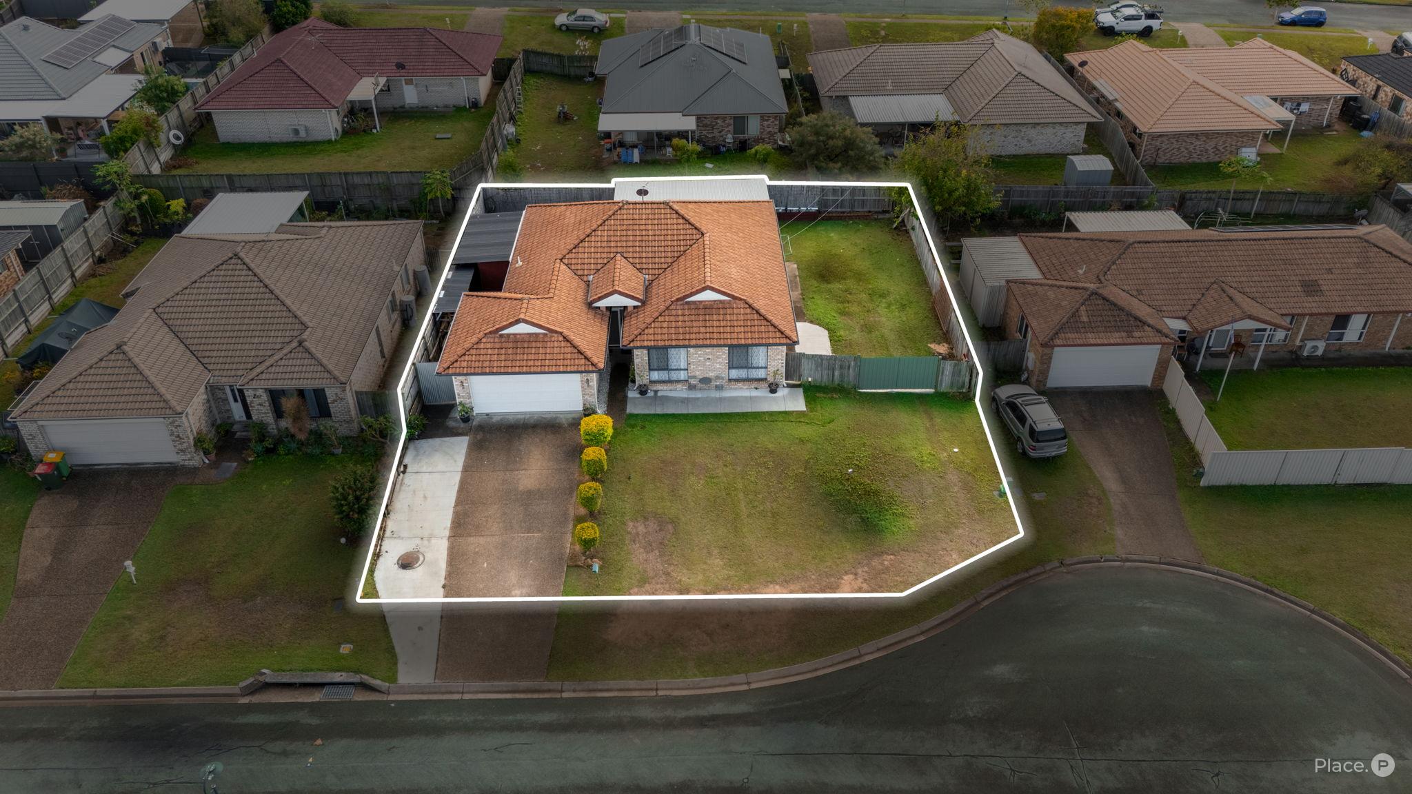 8 Beazley Court, Collingwood Park - Thumbnail 2
