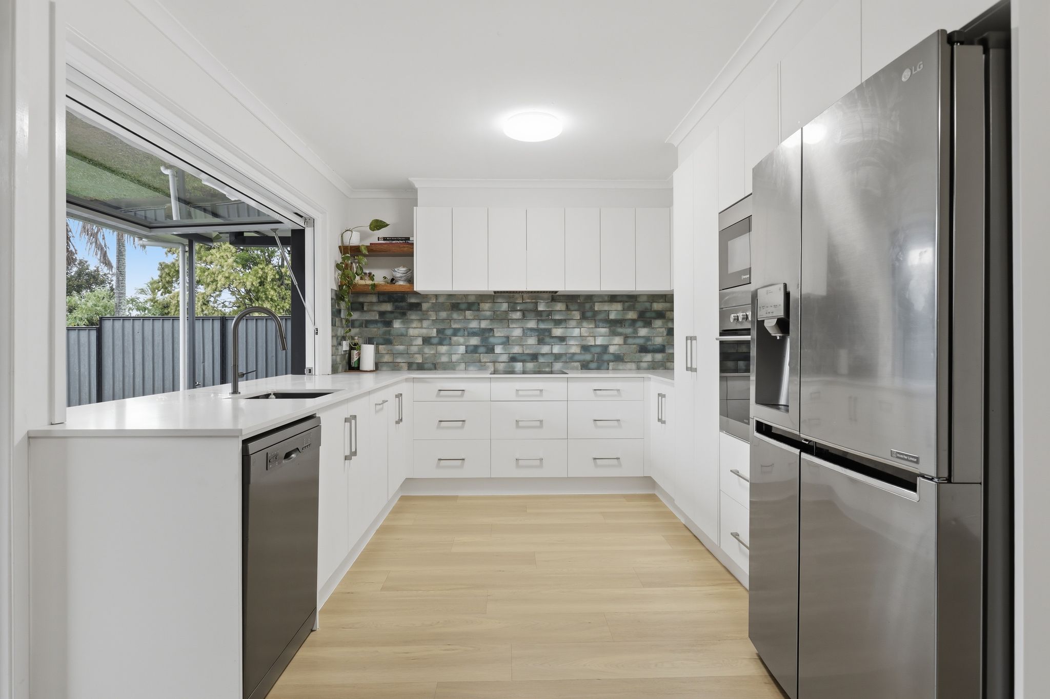 6 Claremont Drive, Murrumba Downs - Image 1