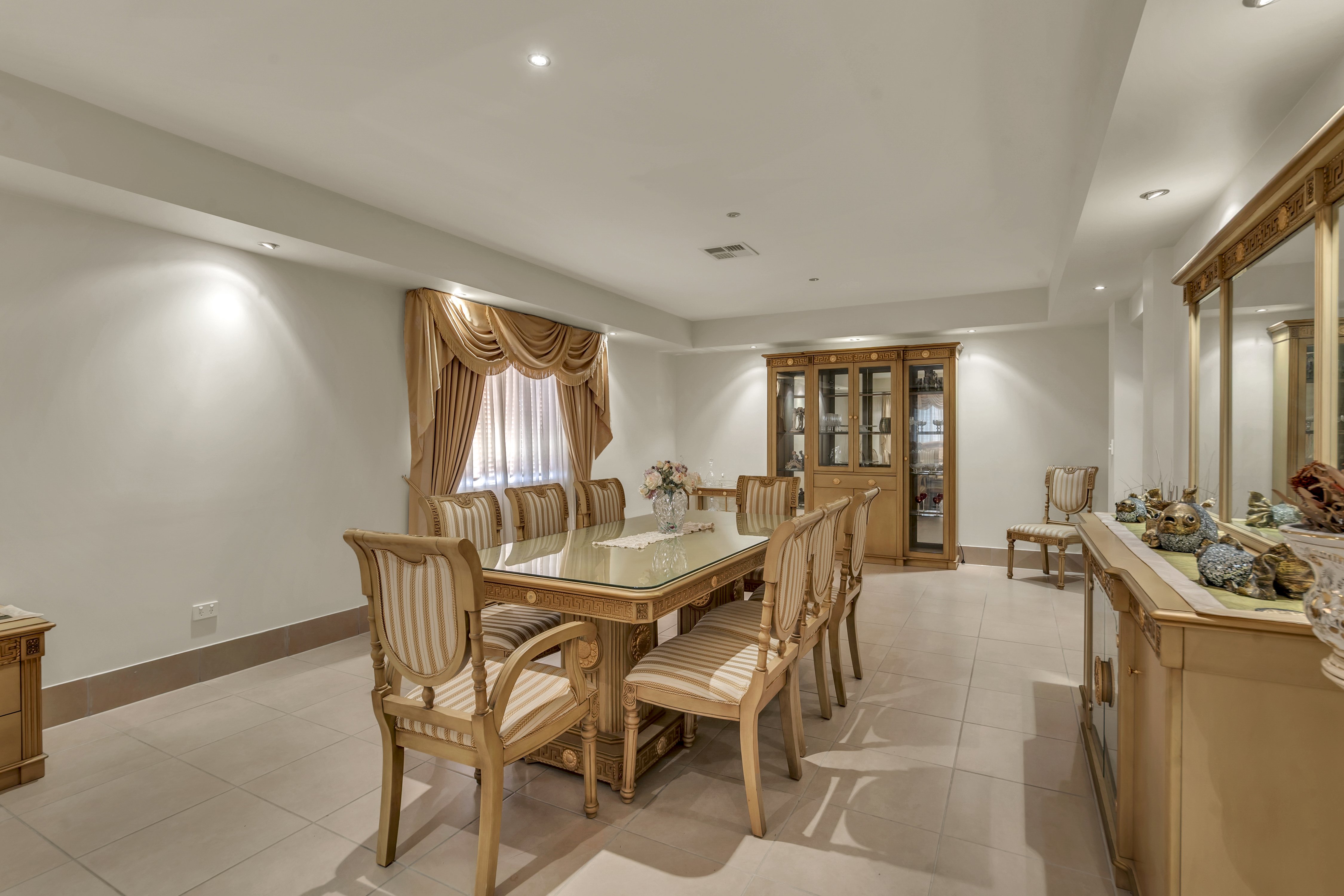 11 Mulberry Place, Stretton - Thumbnail 4