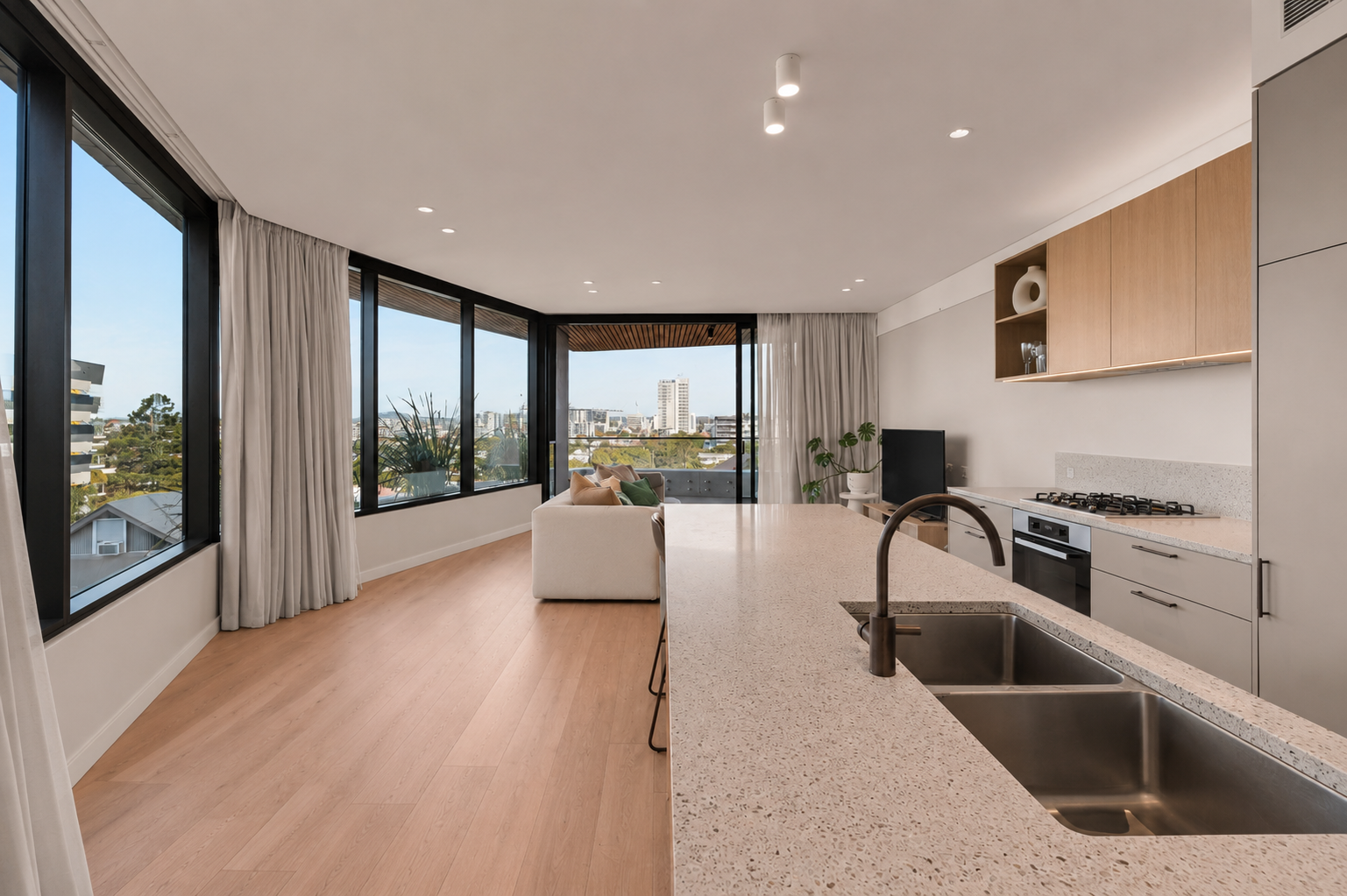 470 Main Street, Kangaroo Point - Image 1