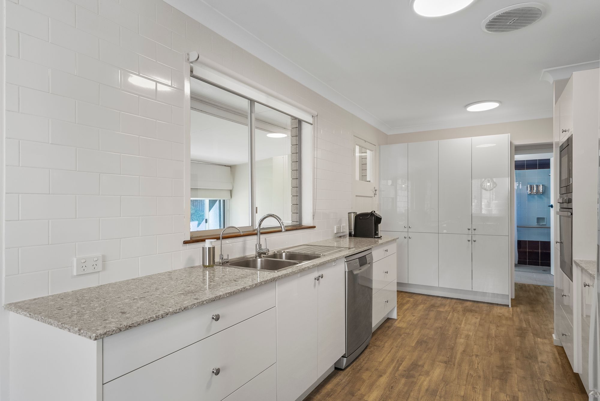 49 Whitehead Road, The Gap - Thumbnail 8