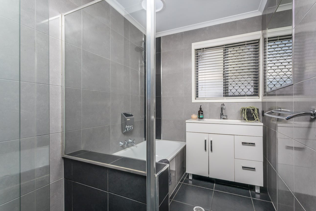 44 Soames St, Everton Park - Thumbnail 4