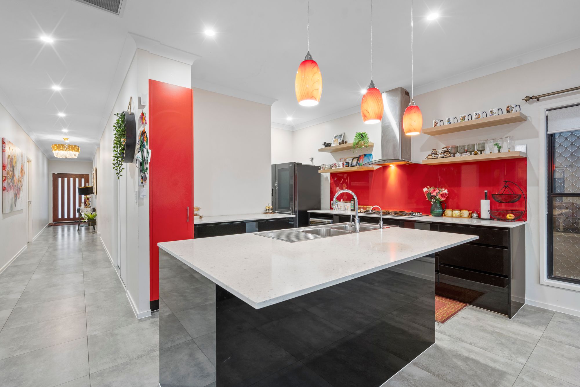 39 Palatial Crescent, Griffin - Thumbnail 3