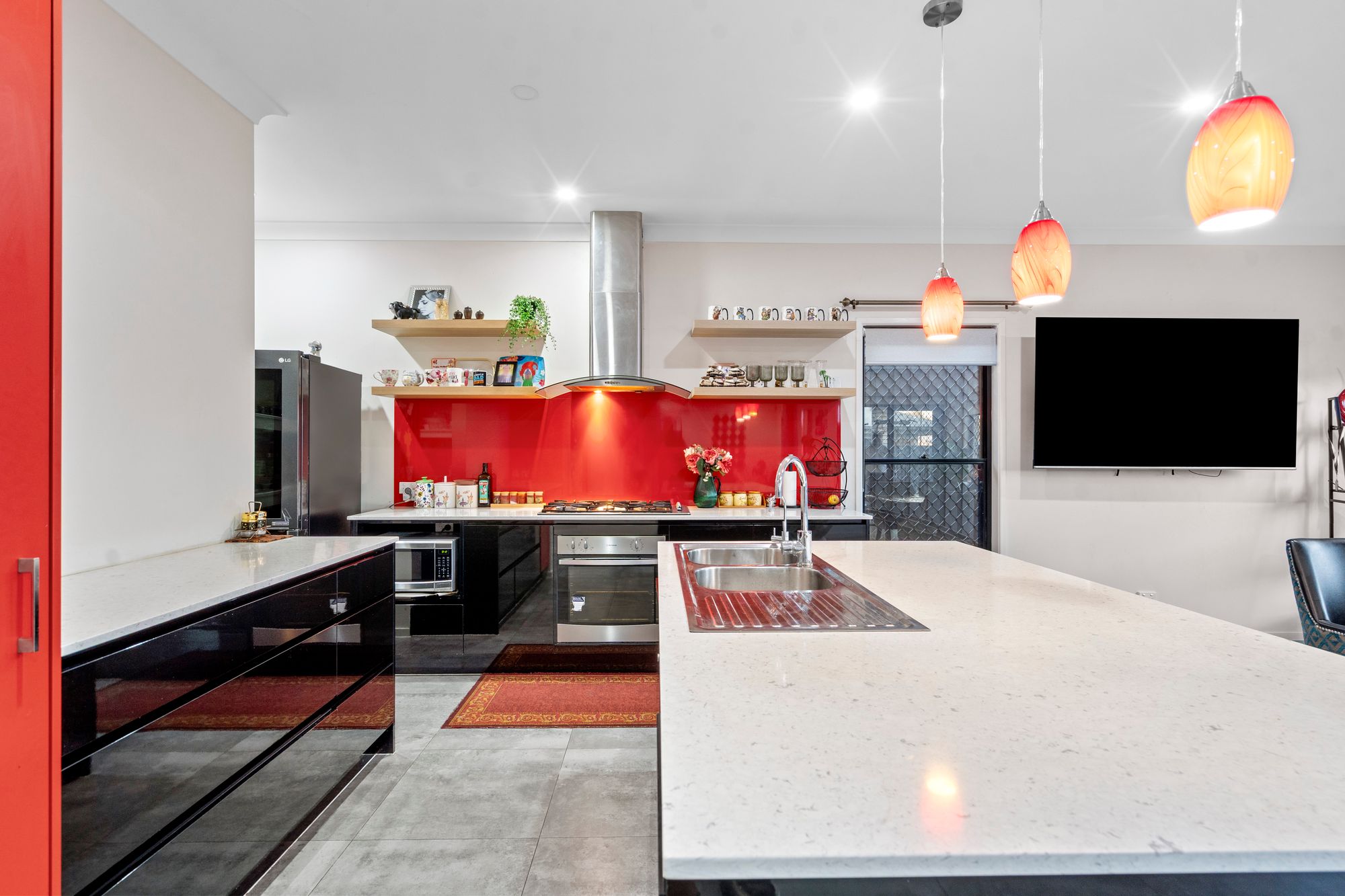 39 Palatial Crescent, Griffin - Thumbnail 4