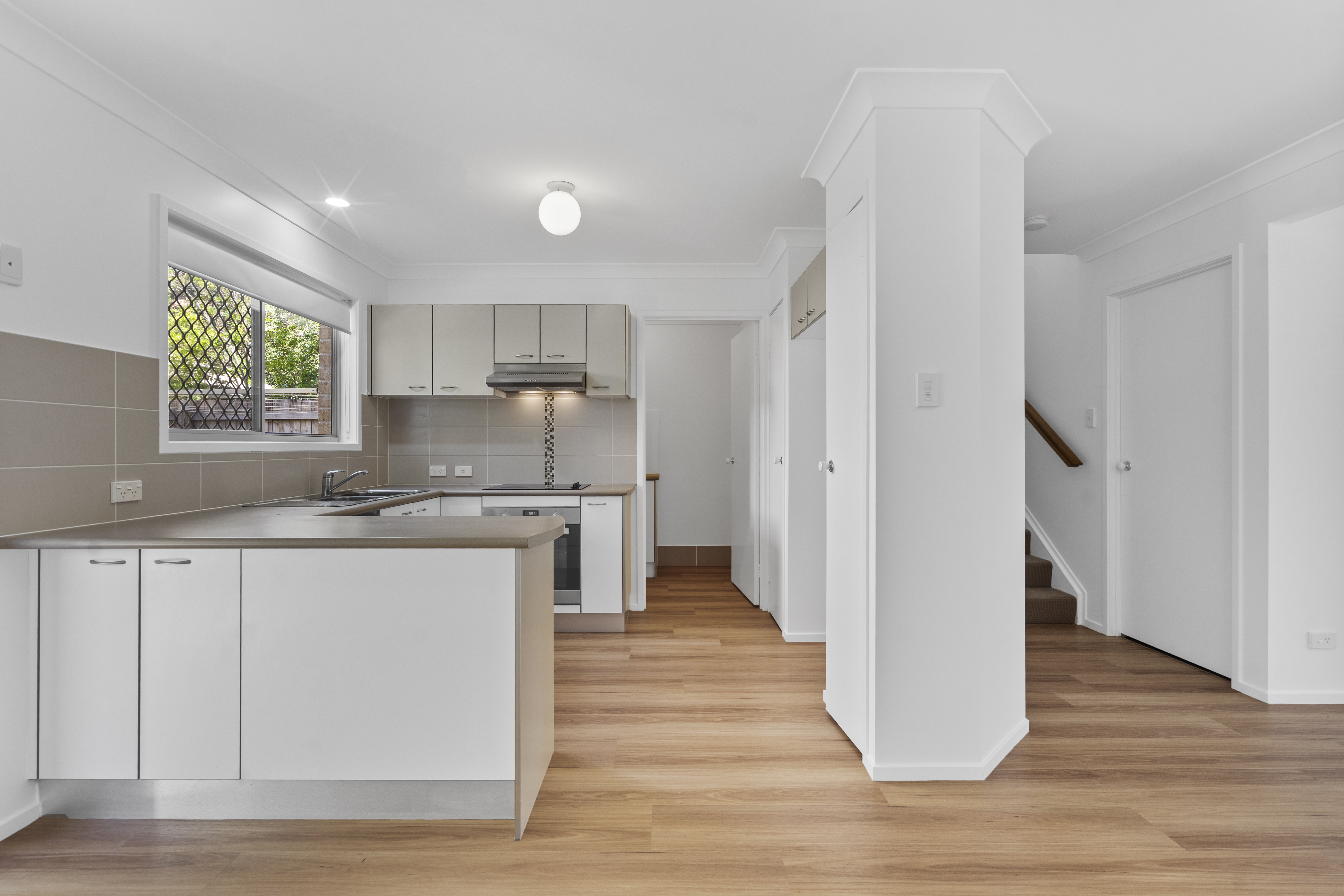 71 Elkhorn Street, Enoggera - Thumbnail 2