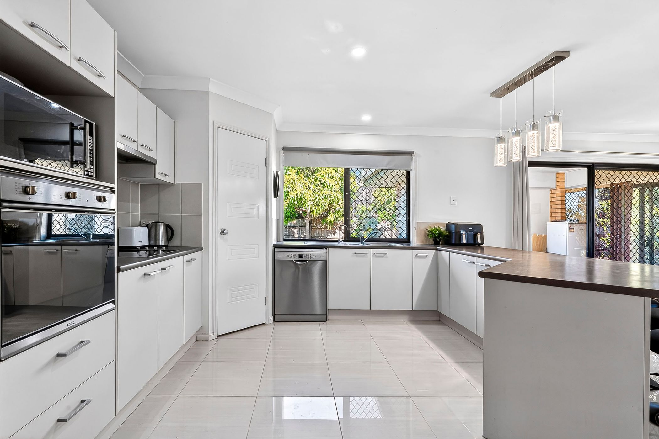 21 Riles Court, Caboolture - Thumbnail 4