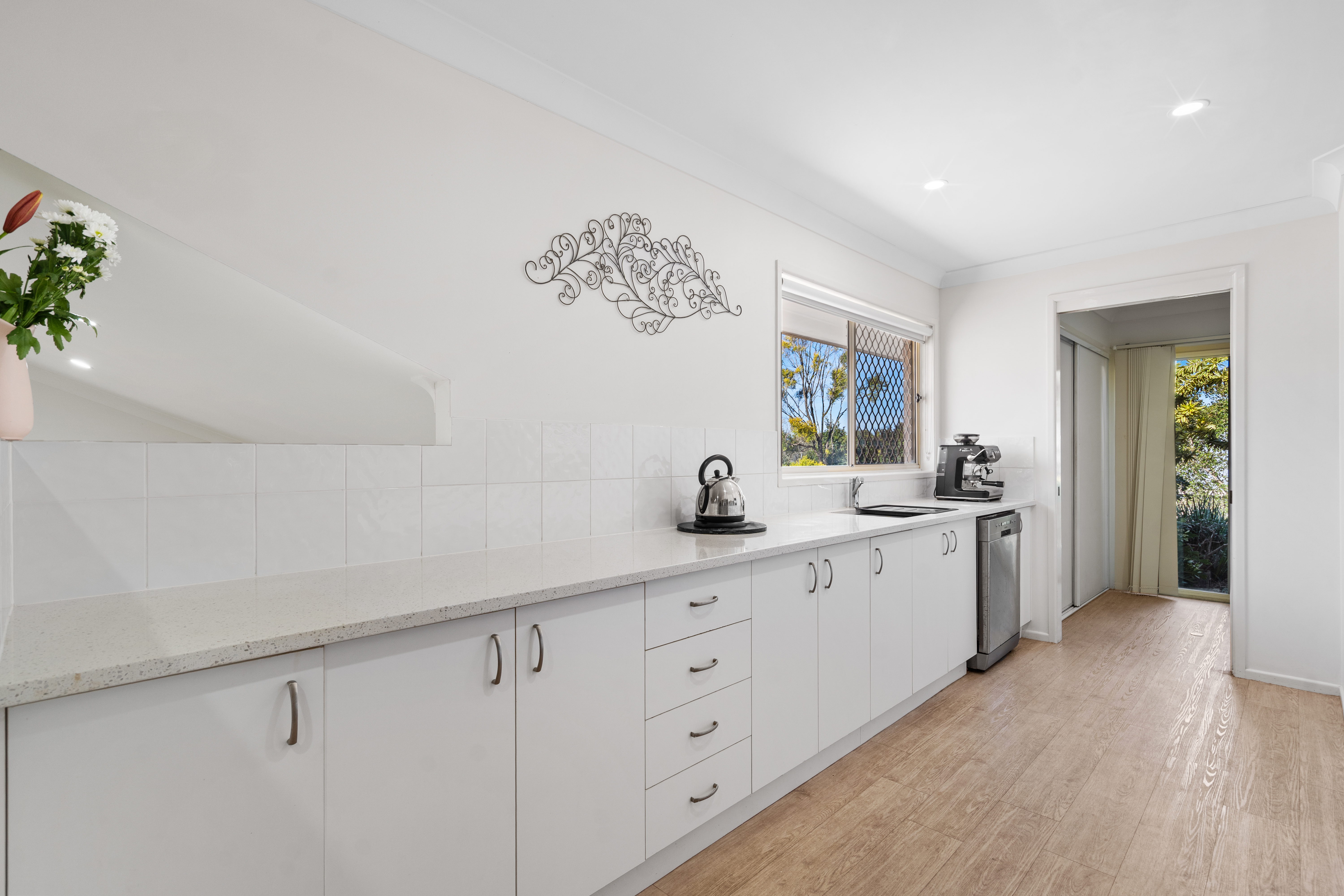 18 Mareeba Court, Arana Hills - Thumbnail 7