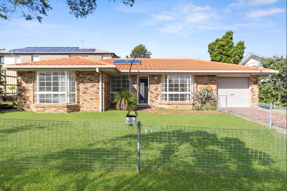 24 Maddocks Street, Wavell Heights - Image 1