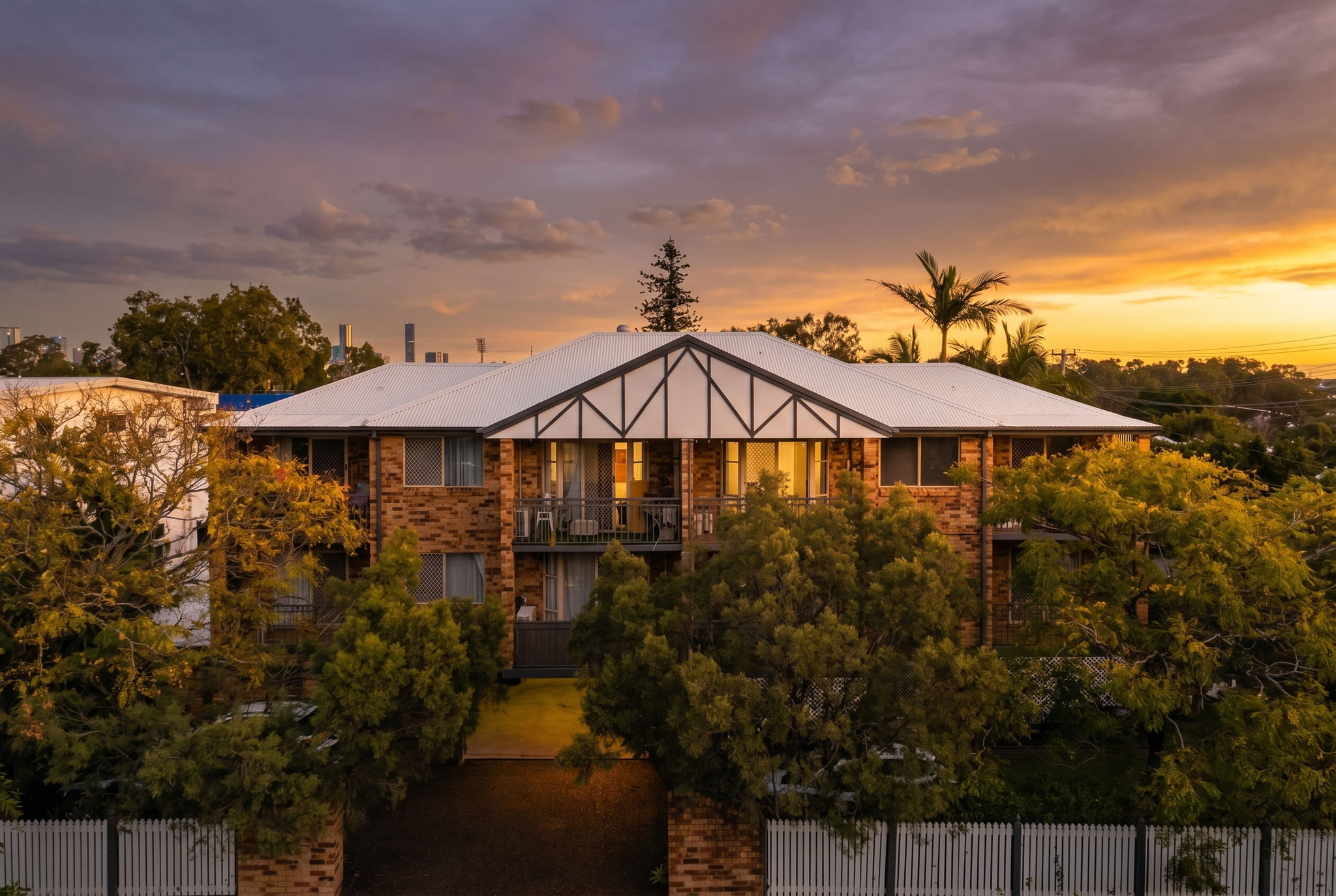 7 Lamont Road, Wilston - Image 1