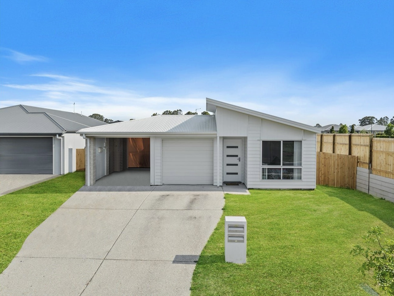 22 Mali Way, Logan Village - Image 1