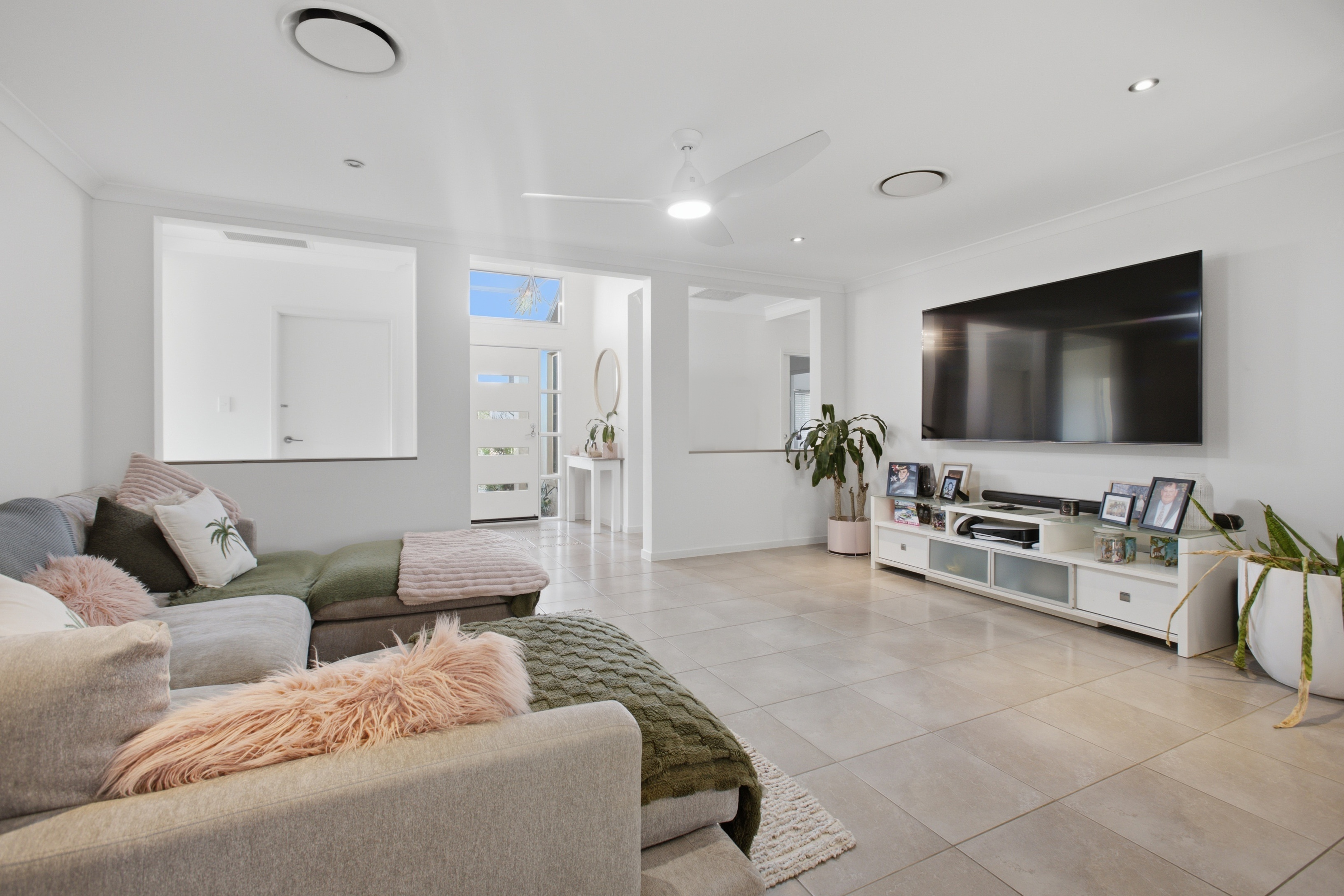 59 Lanagan Circuit, North Lakes - Thumbnail 3