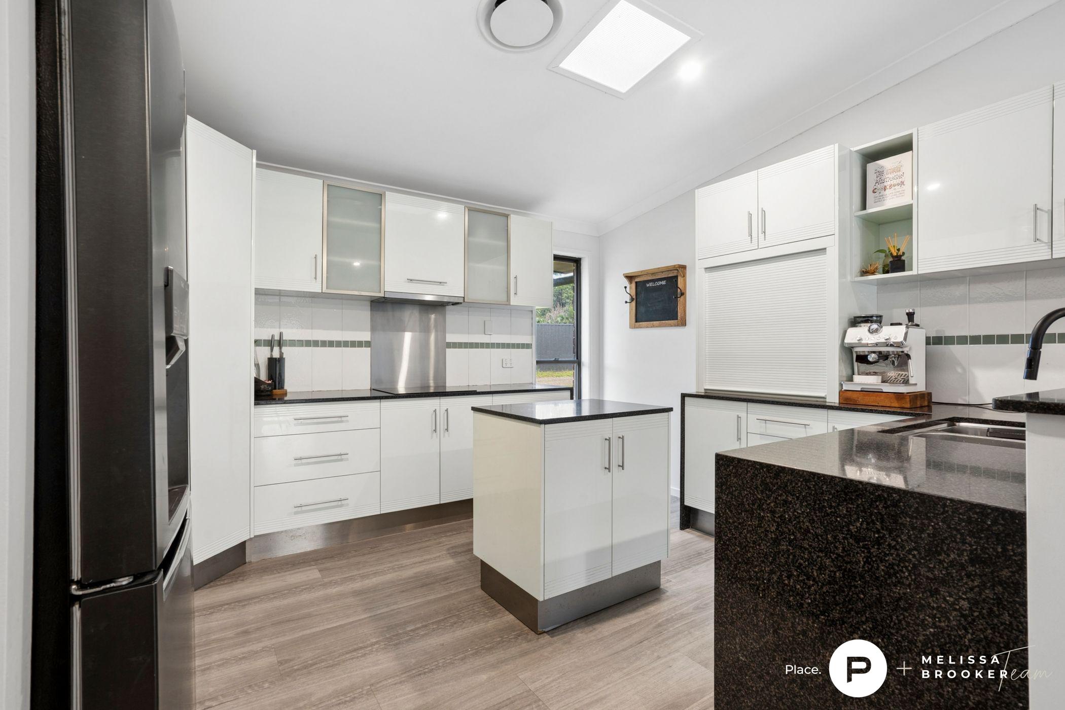 27 Todman Court, Ningi - Thumbnail 3