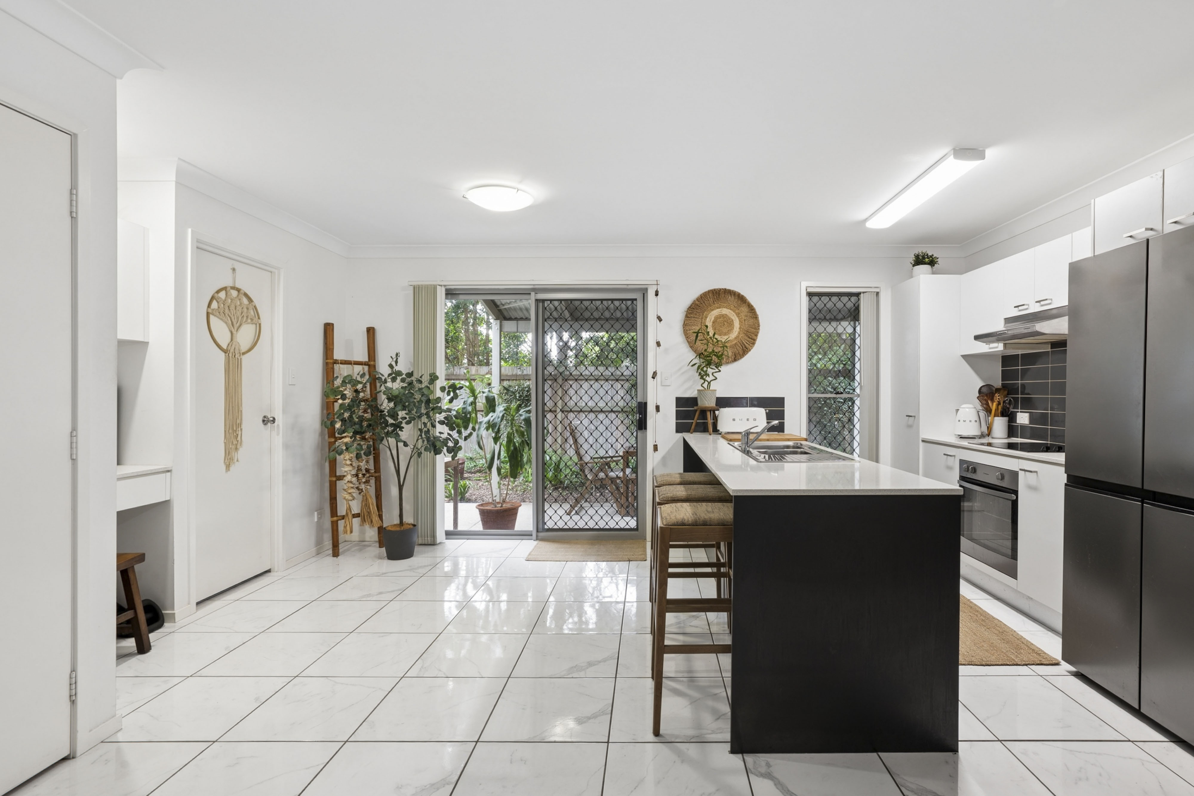 17 Piccadilly Street, Bellmere - Thumbnail 3