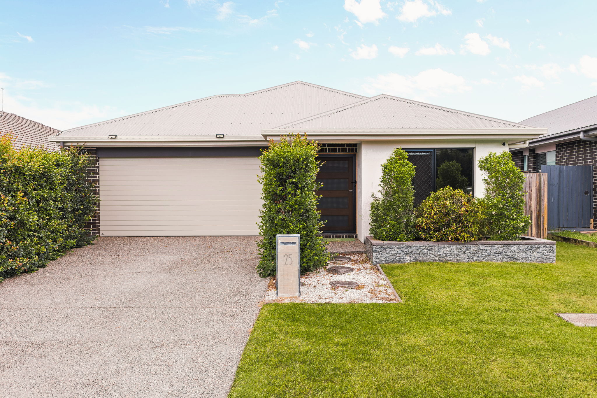 25 Golden Gate Avenue, Park Ridge - Thumbnail 3