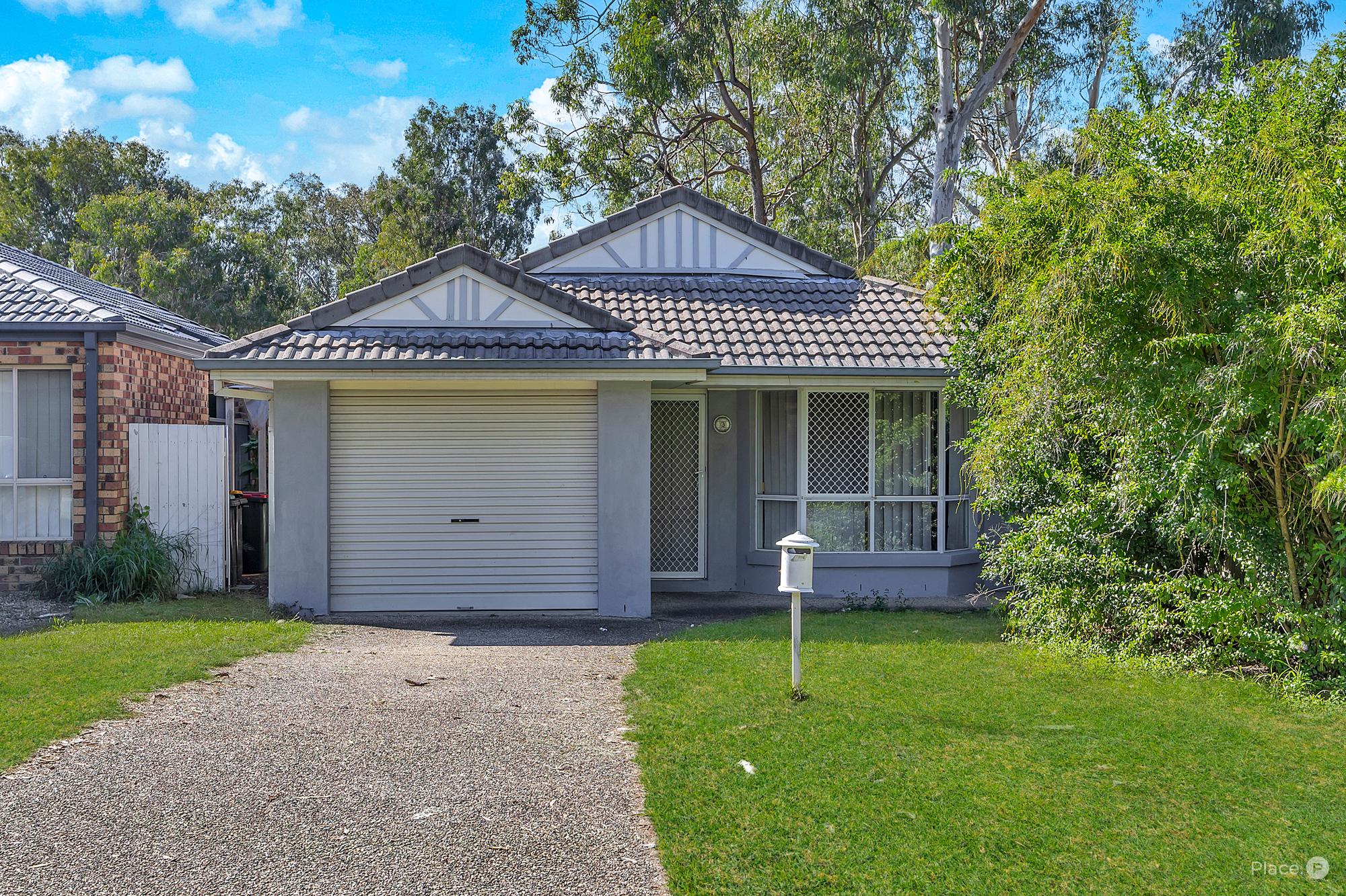 3 Moore Place