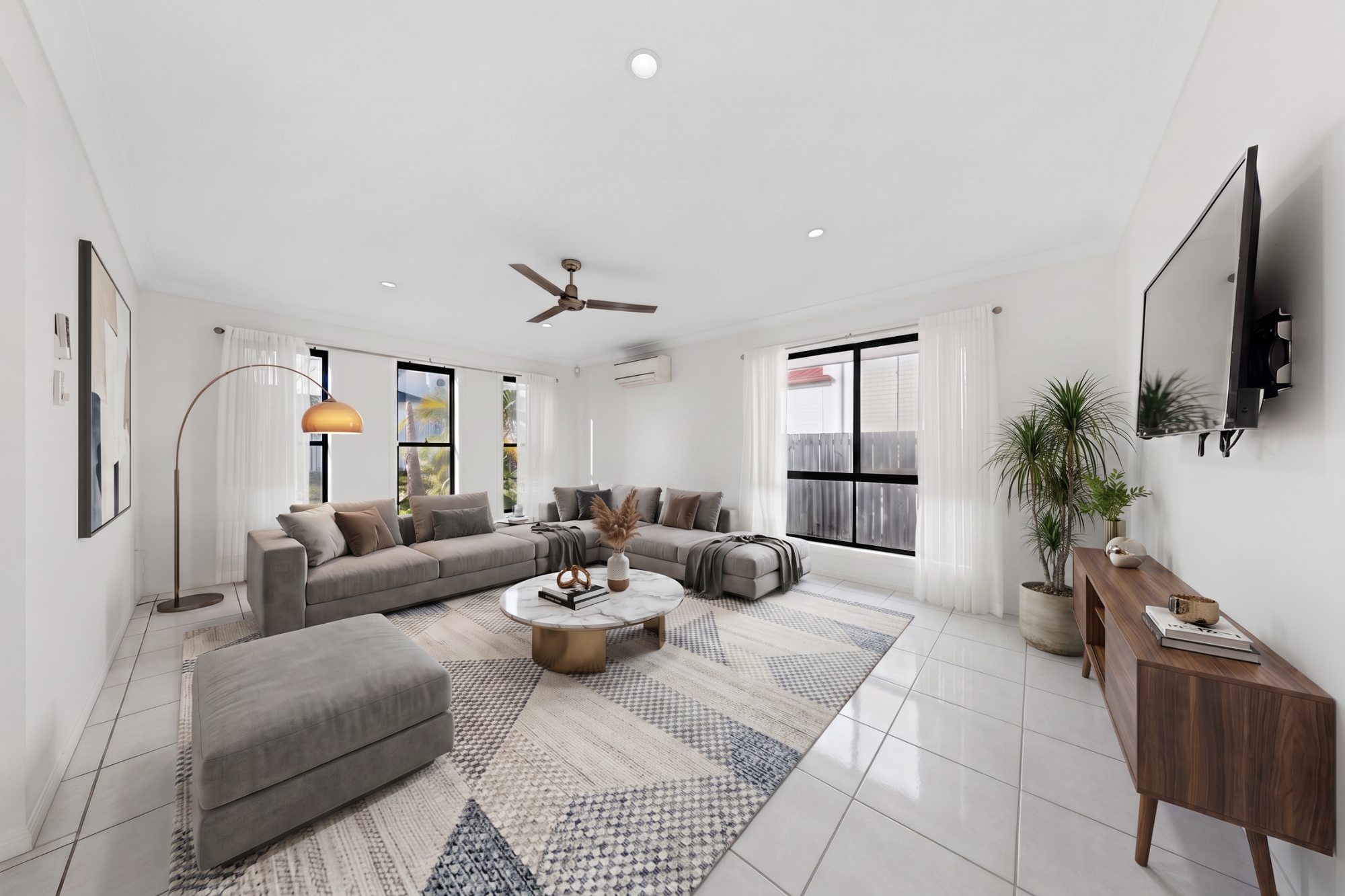 6 Dundee Street, Calamvale - Image 1