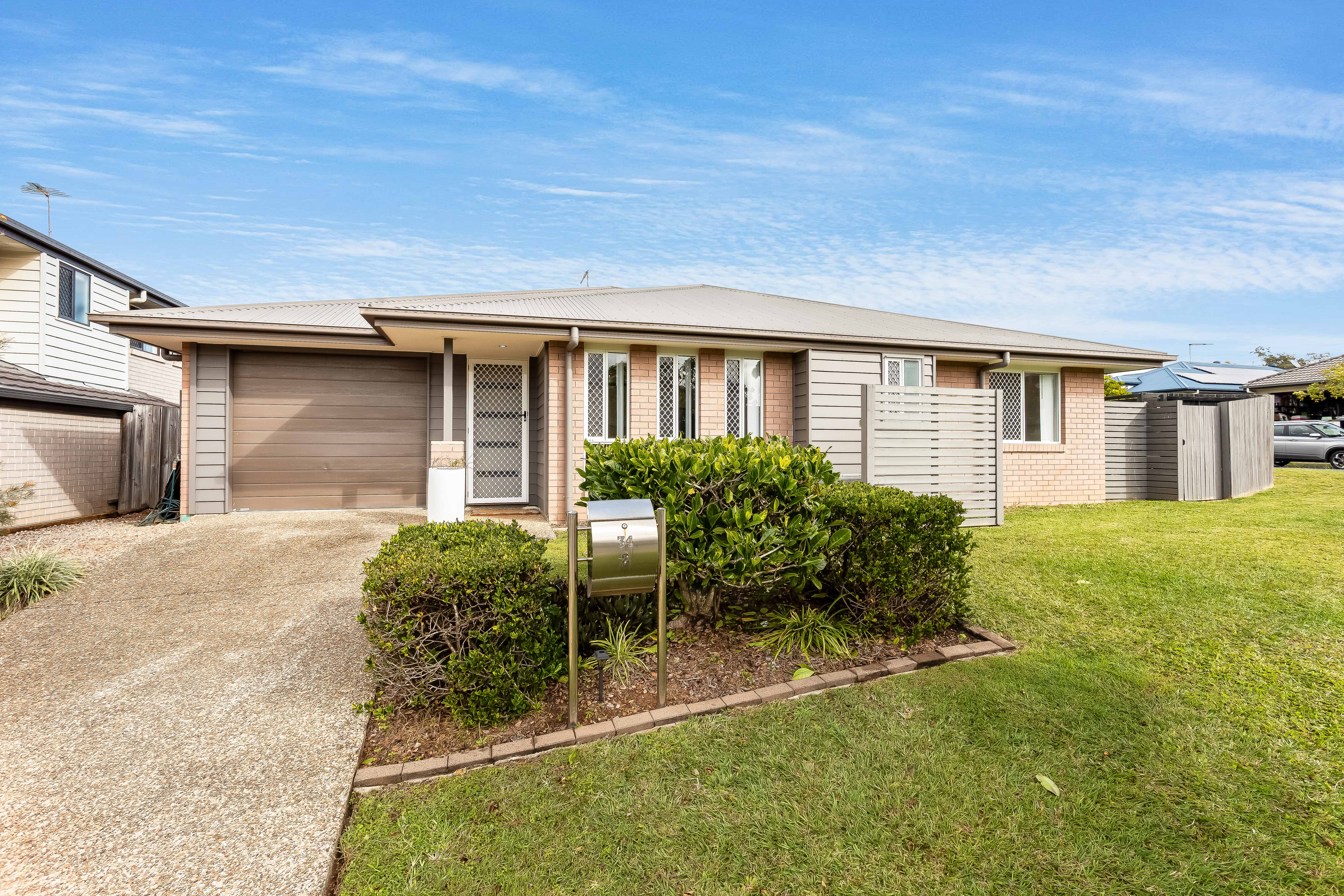 34 Conquest Boulevard
