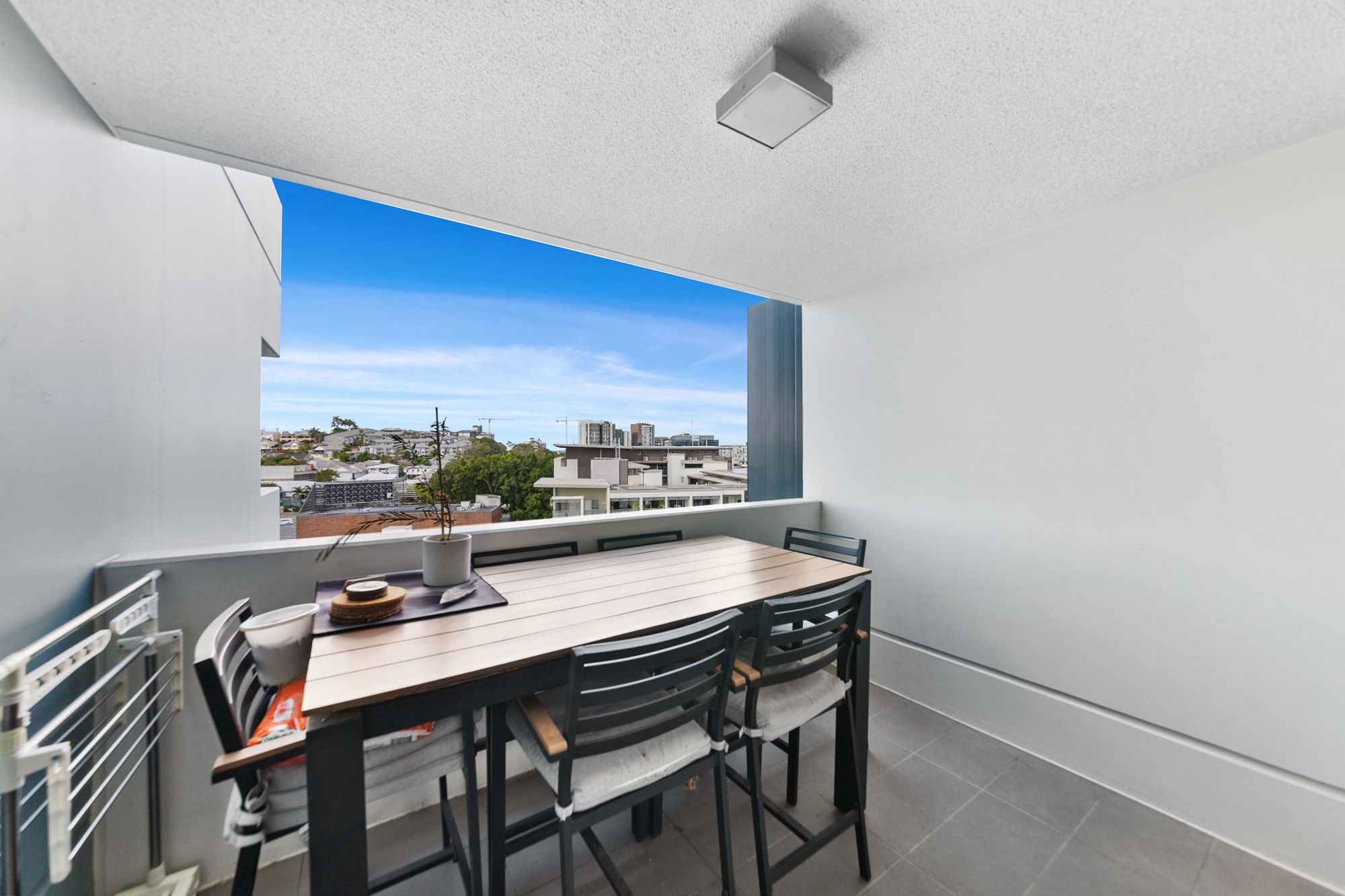 8 Jeays Street, Bowen Hills - Thumbnail 5