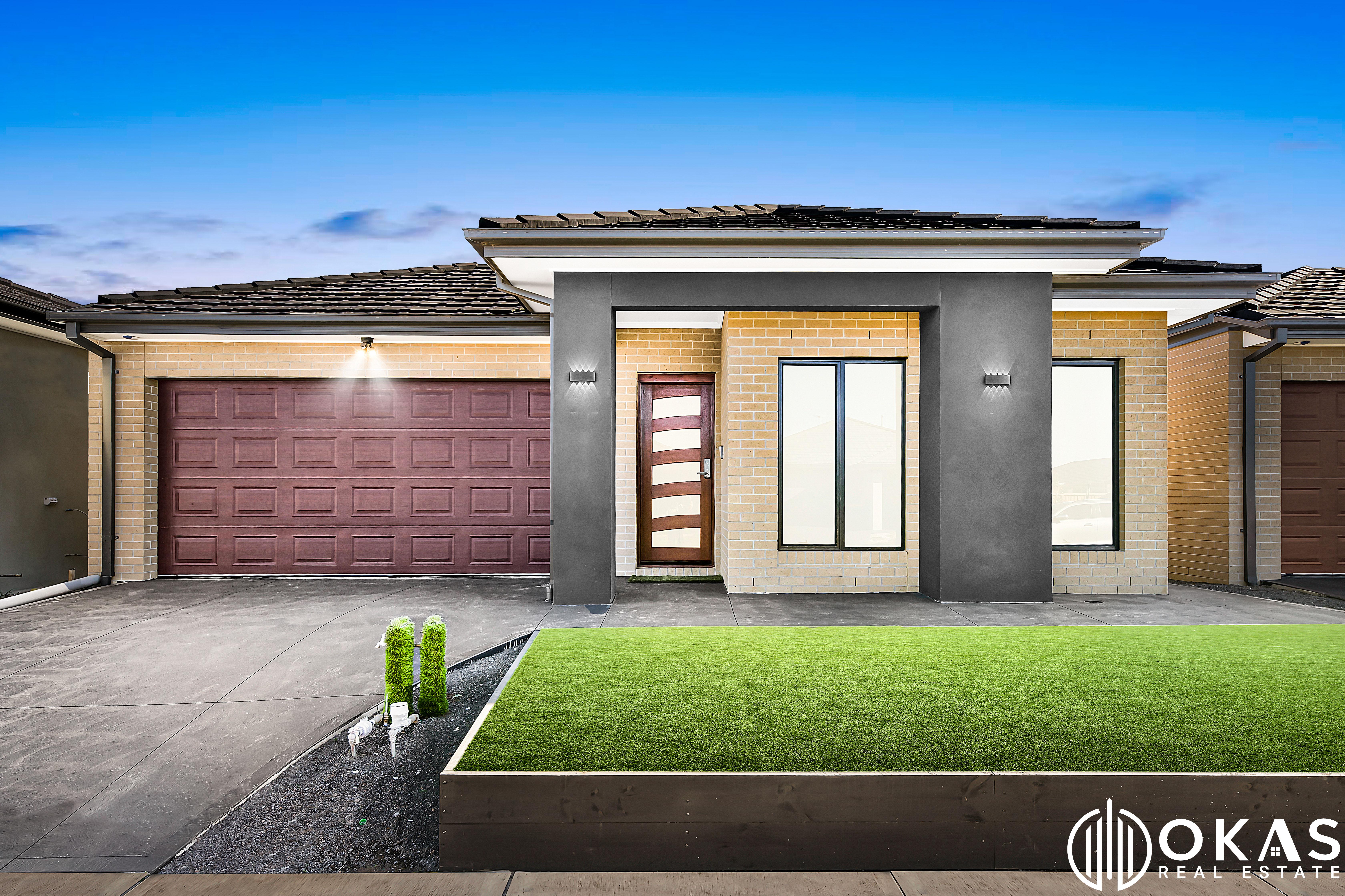 2/19 Smethurst Road, Tarneit - Image 1