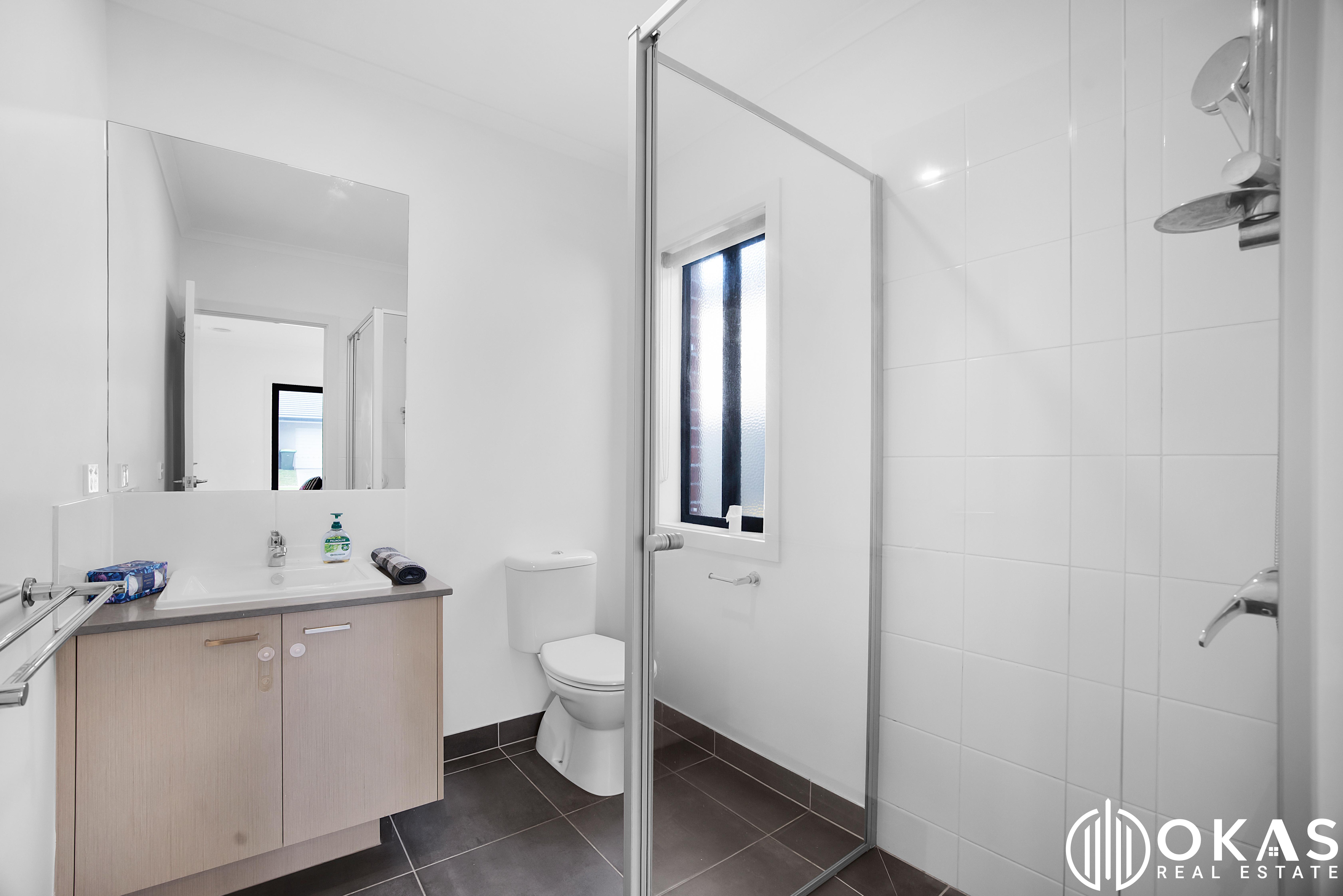 2/15 Coconut Road, Manor Lakes - Thumbnail 6