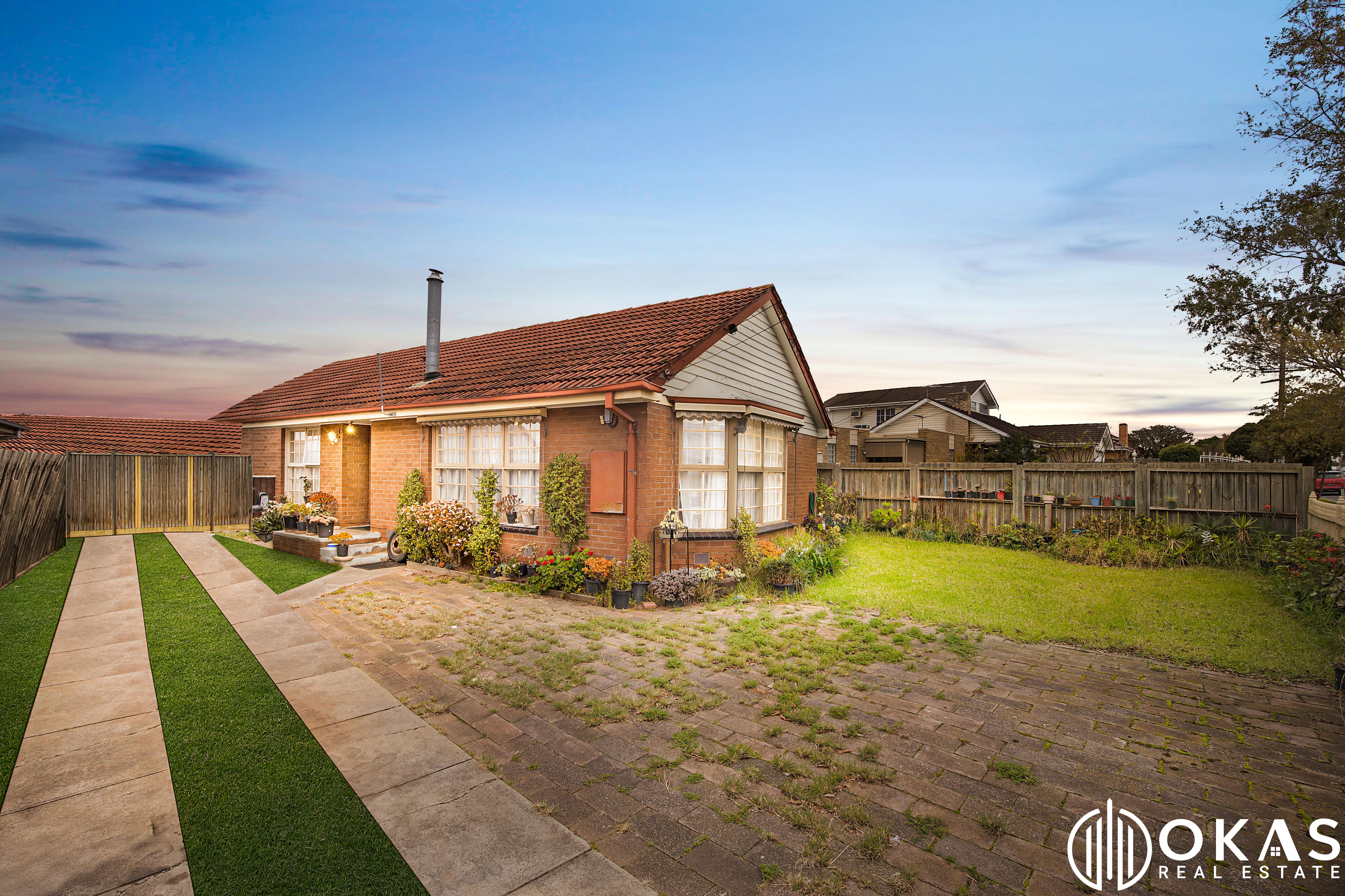 2/73 Heaths Road, Hoppers Crossing - Image 1