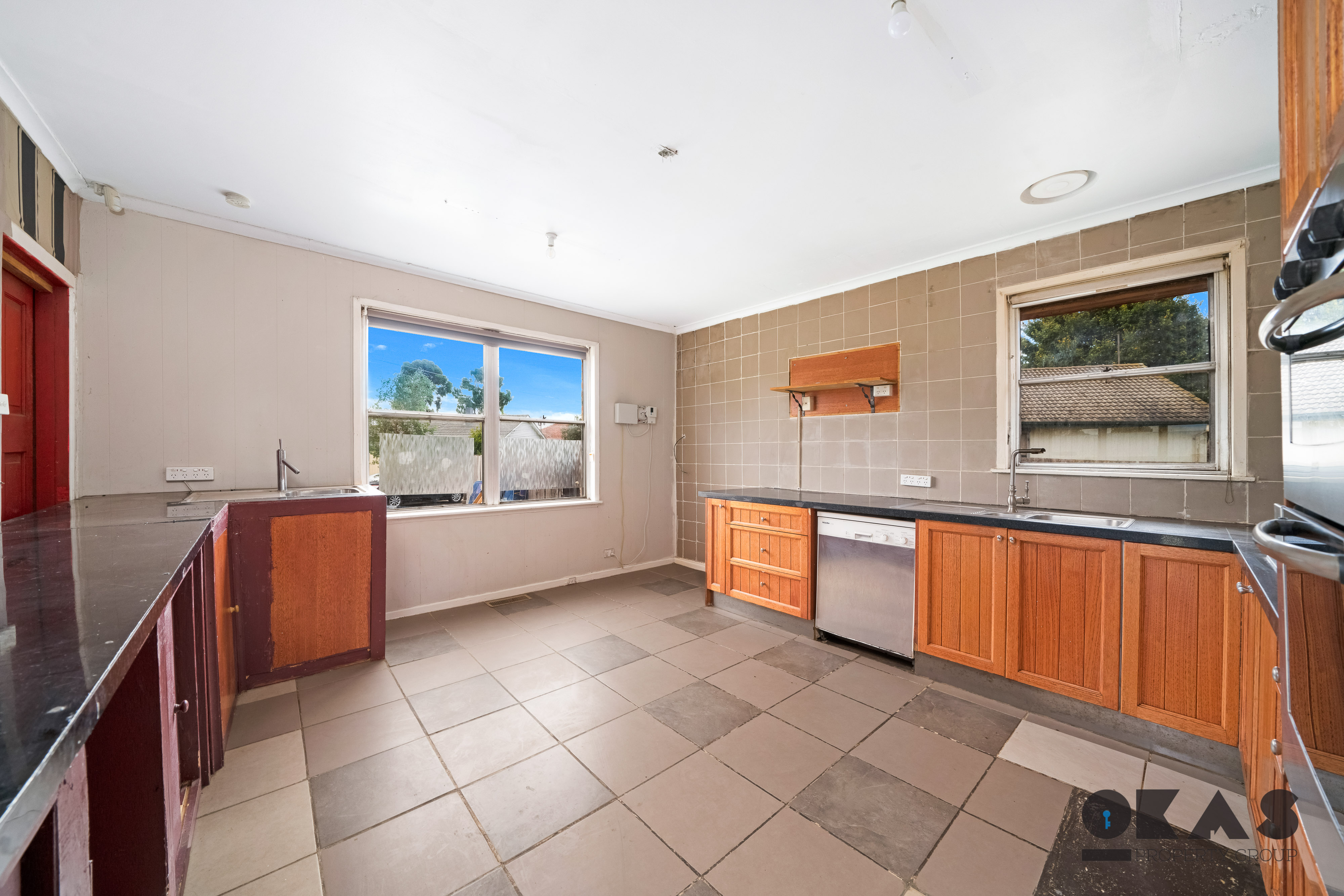 2/37 Deborah Street, Werribee - Thumbnail 5