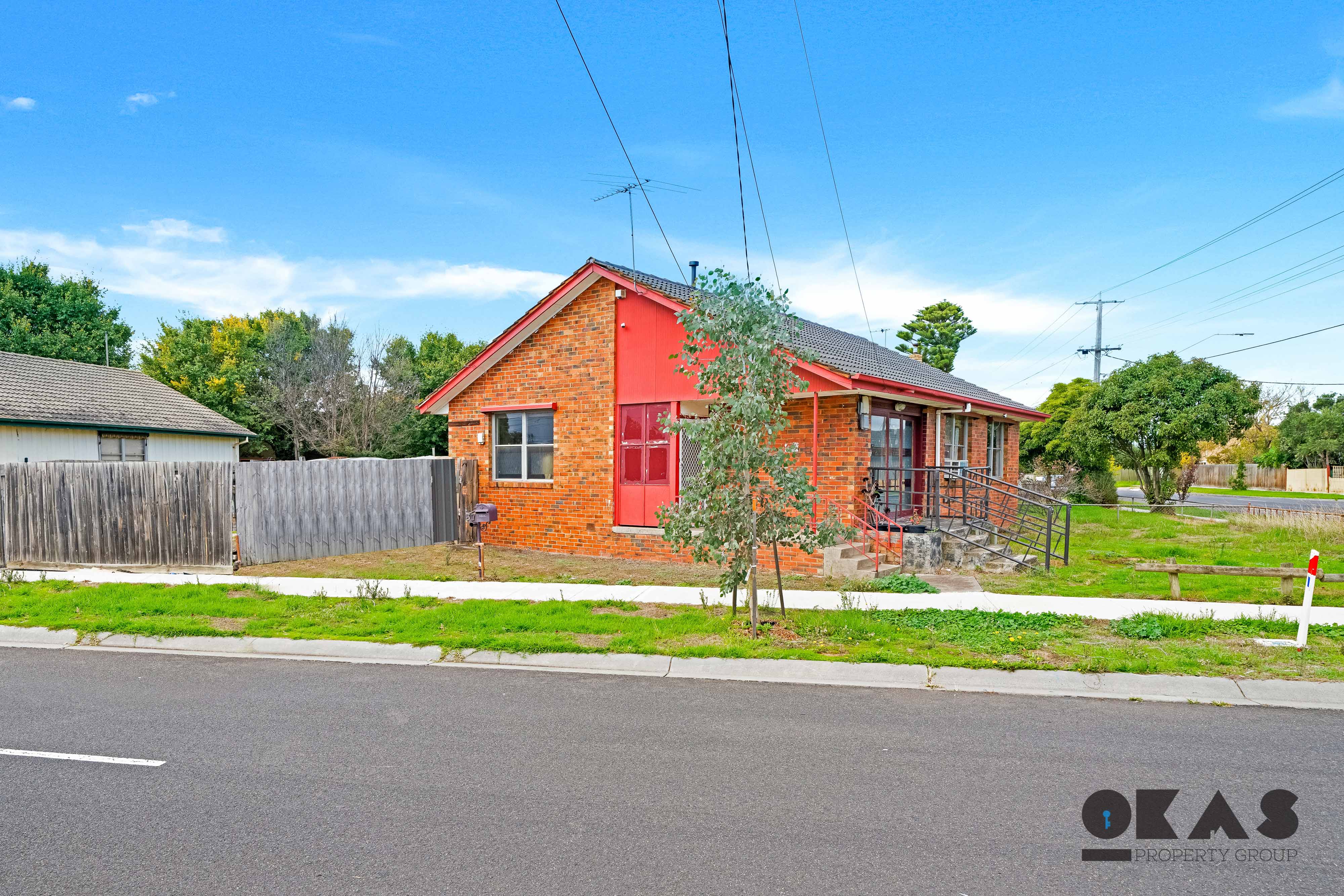 2/37 Deborah Street, Werribee - Thumbnail 2
