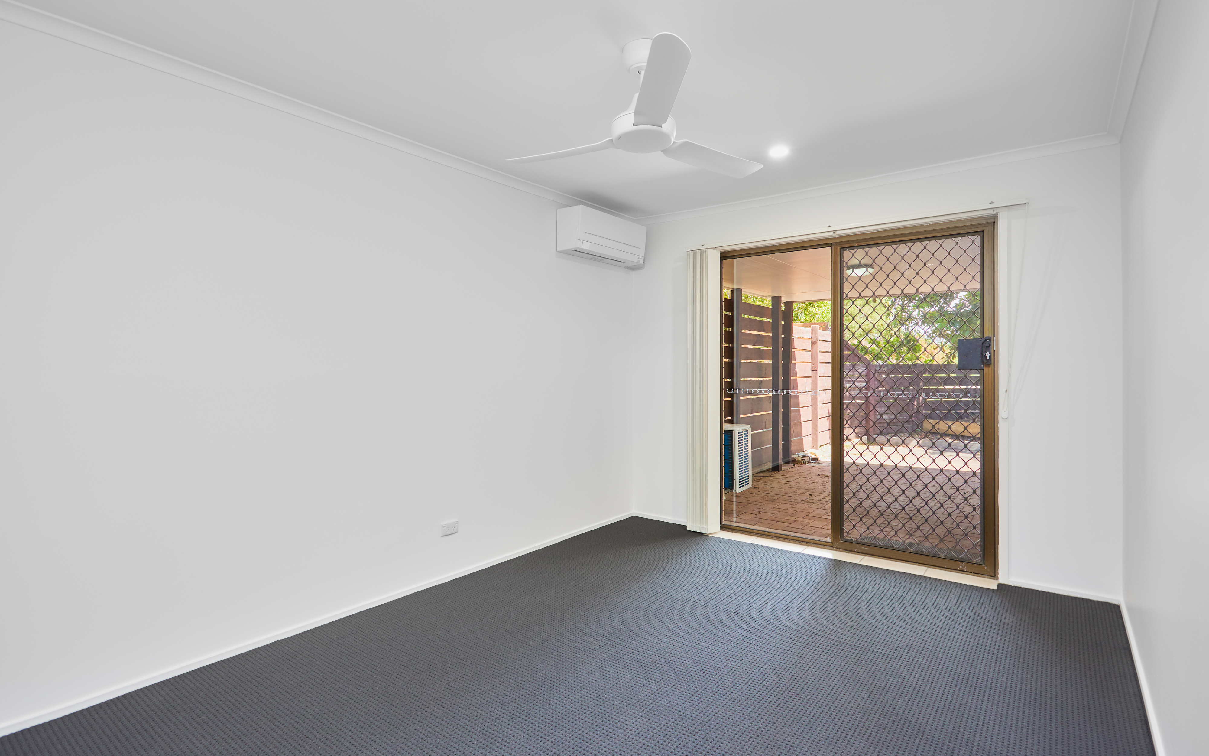 26 Elliott St SURFERS PARADISE Queensland photo 10