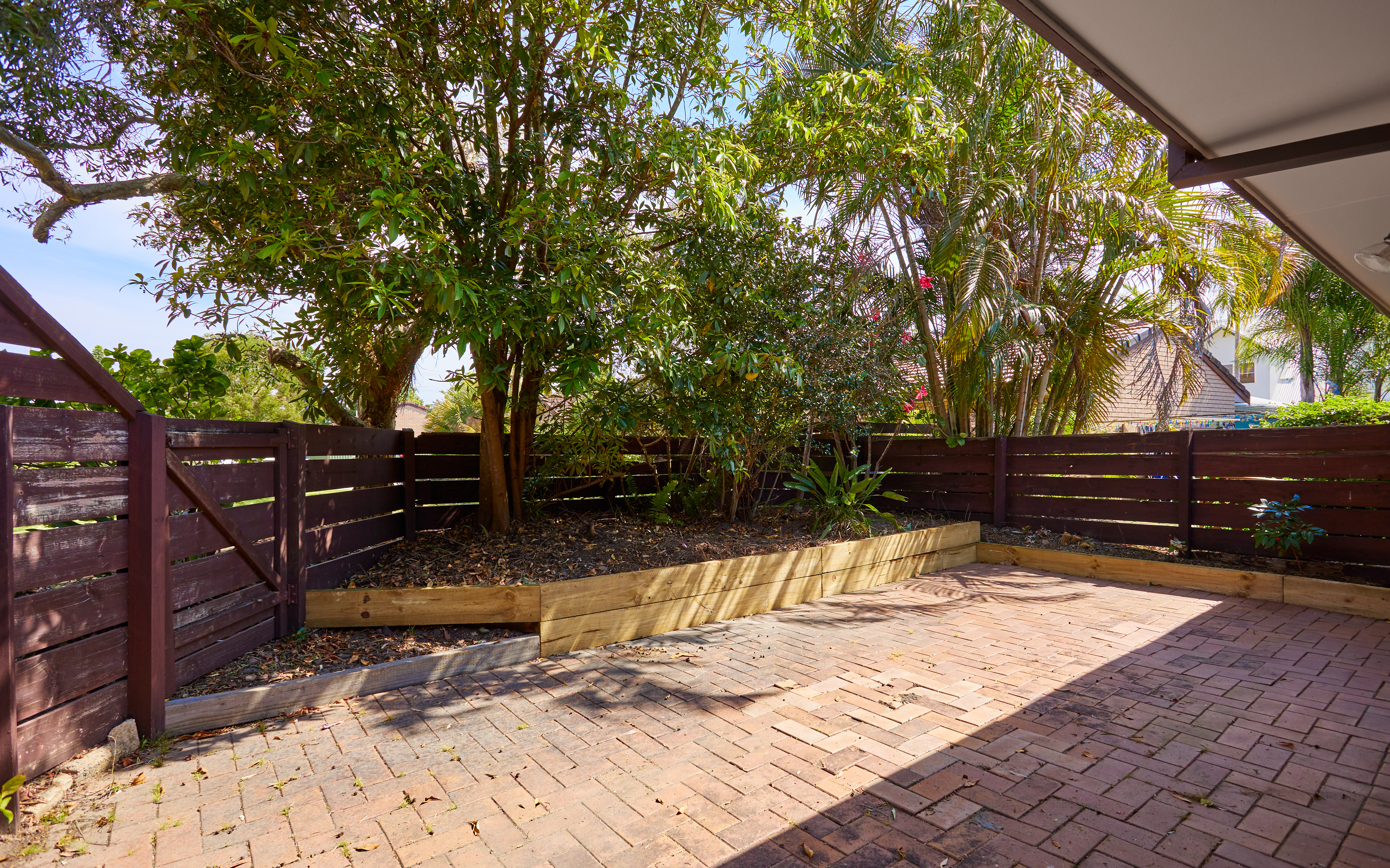 26 Elliott St SURFERS PARADISE Queensland photo 8