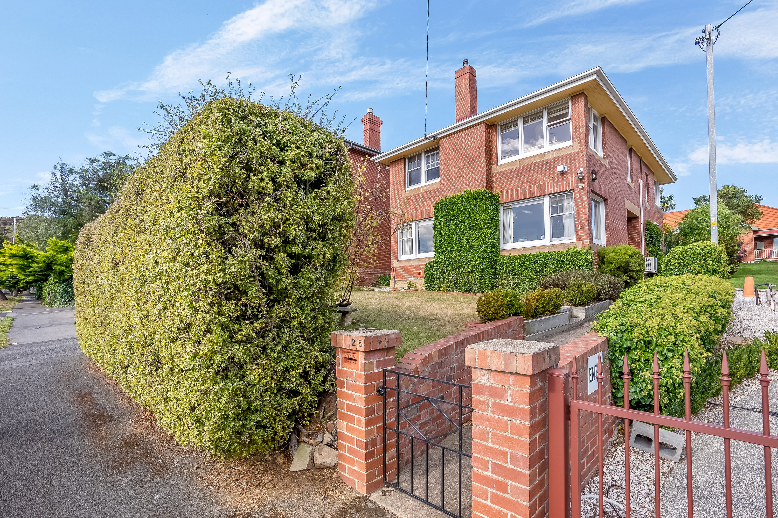 25 Stoke Street, New Town TAS