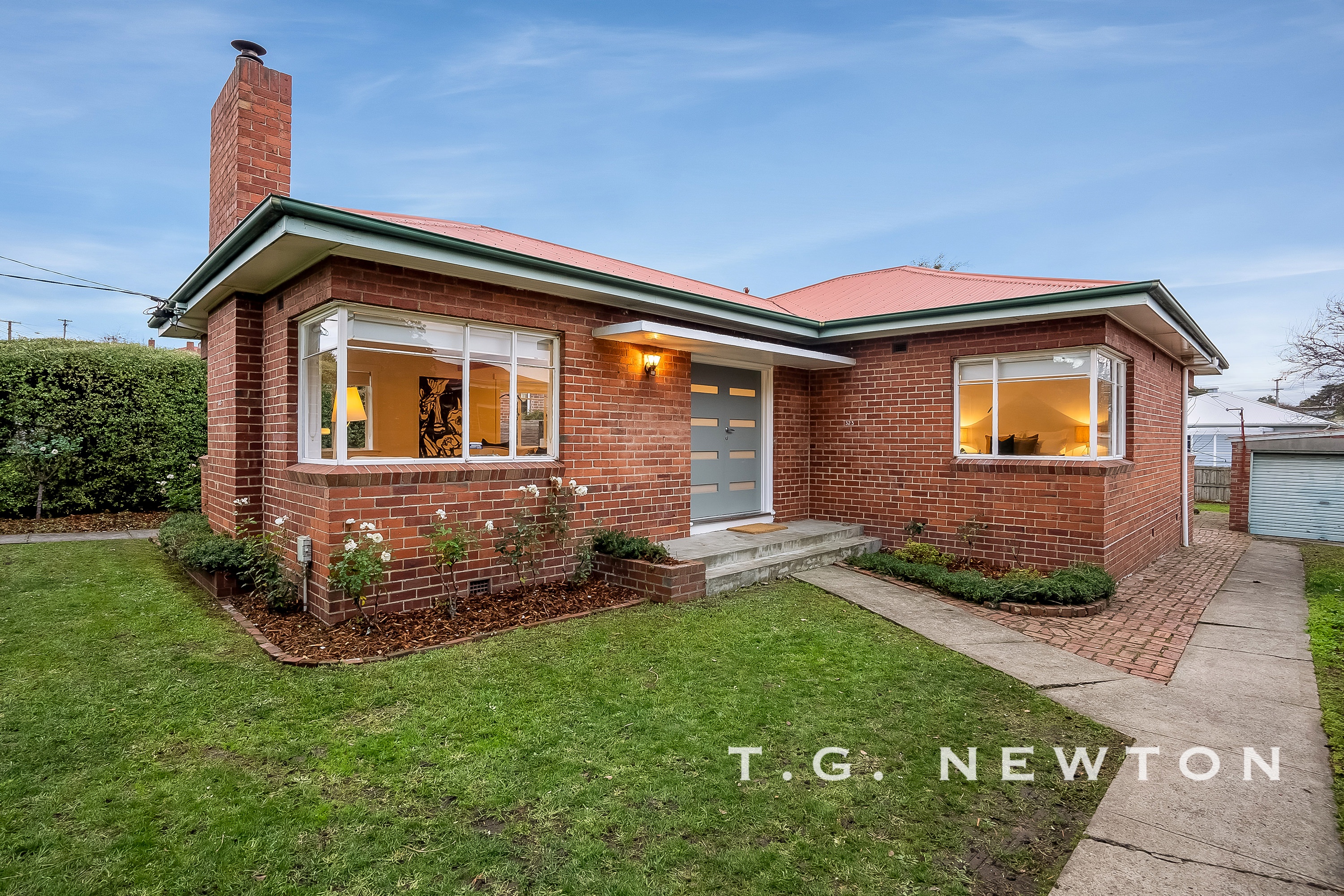 323 Brooker Highway, Lutana TAS