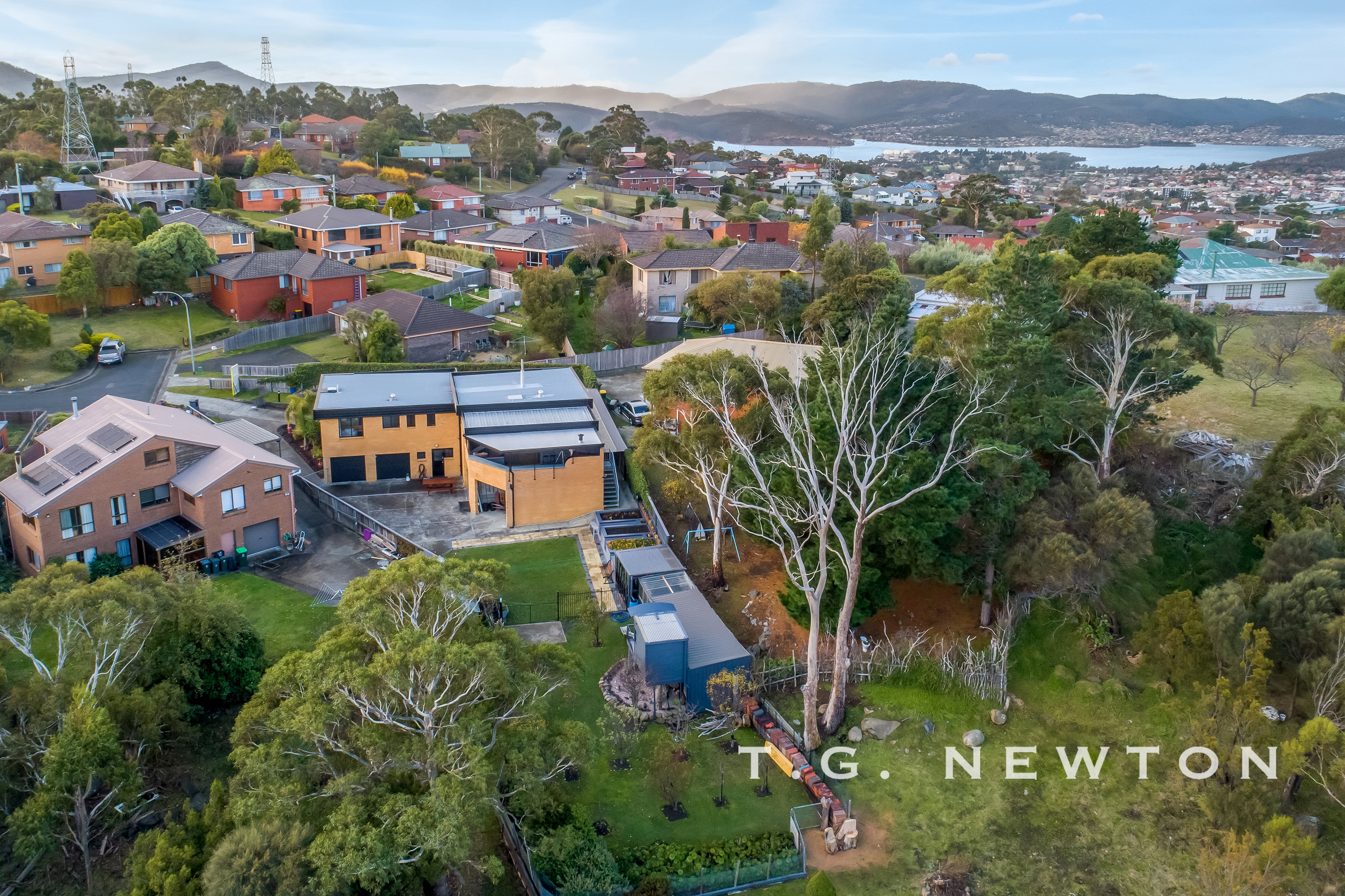 4 Clyde Court, Lenah Valley TAS